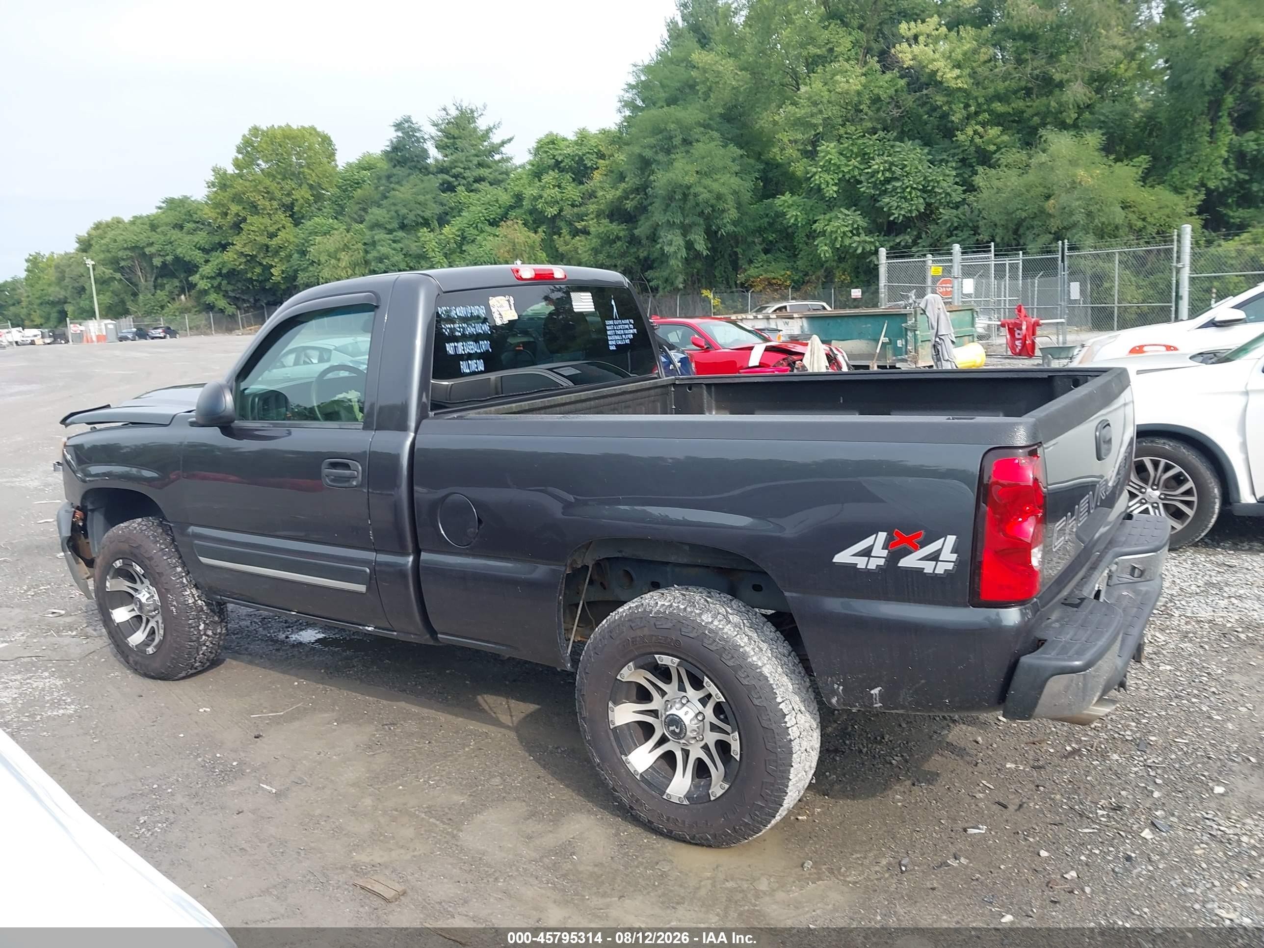 2004 Chevrolet Silverado 1500   Черный vin: 1GCEK14V34Z235750
