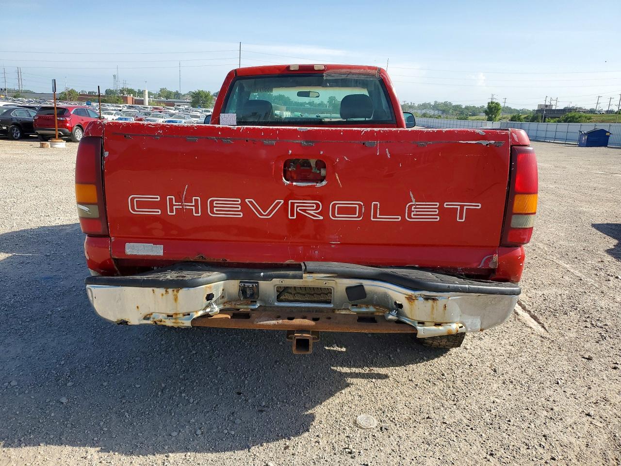 2001 Chevrolet Silverado K1500 Red vin: 1GCEK14V41E169907