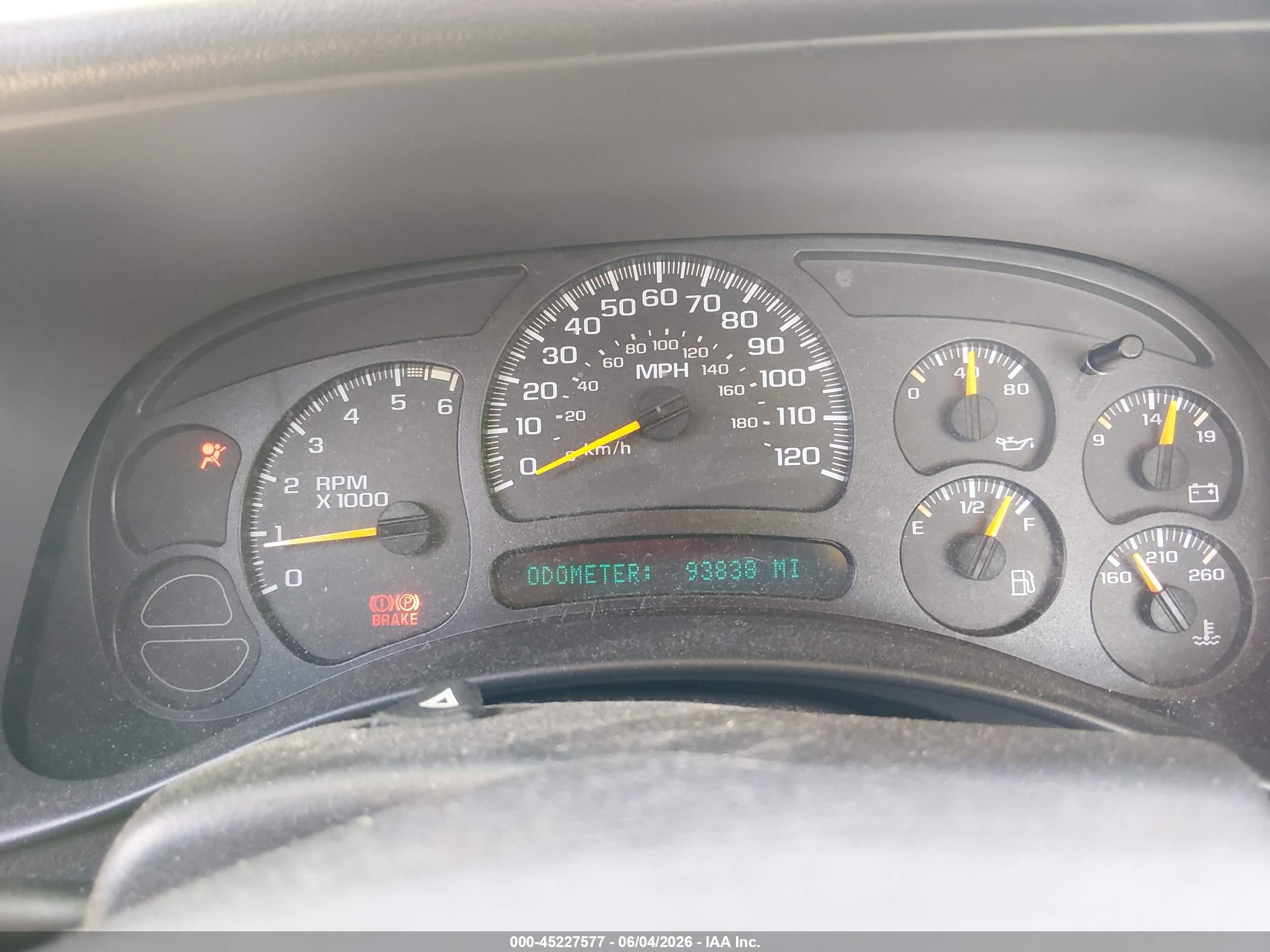 2005 Chevrolet Silverado 1500   Silver vin: 1GCEK14V45Z101377