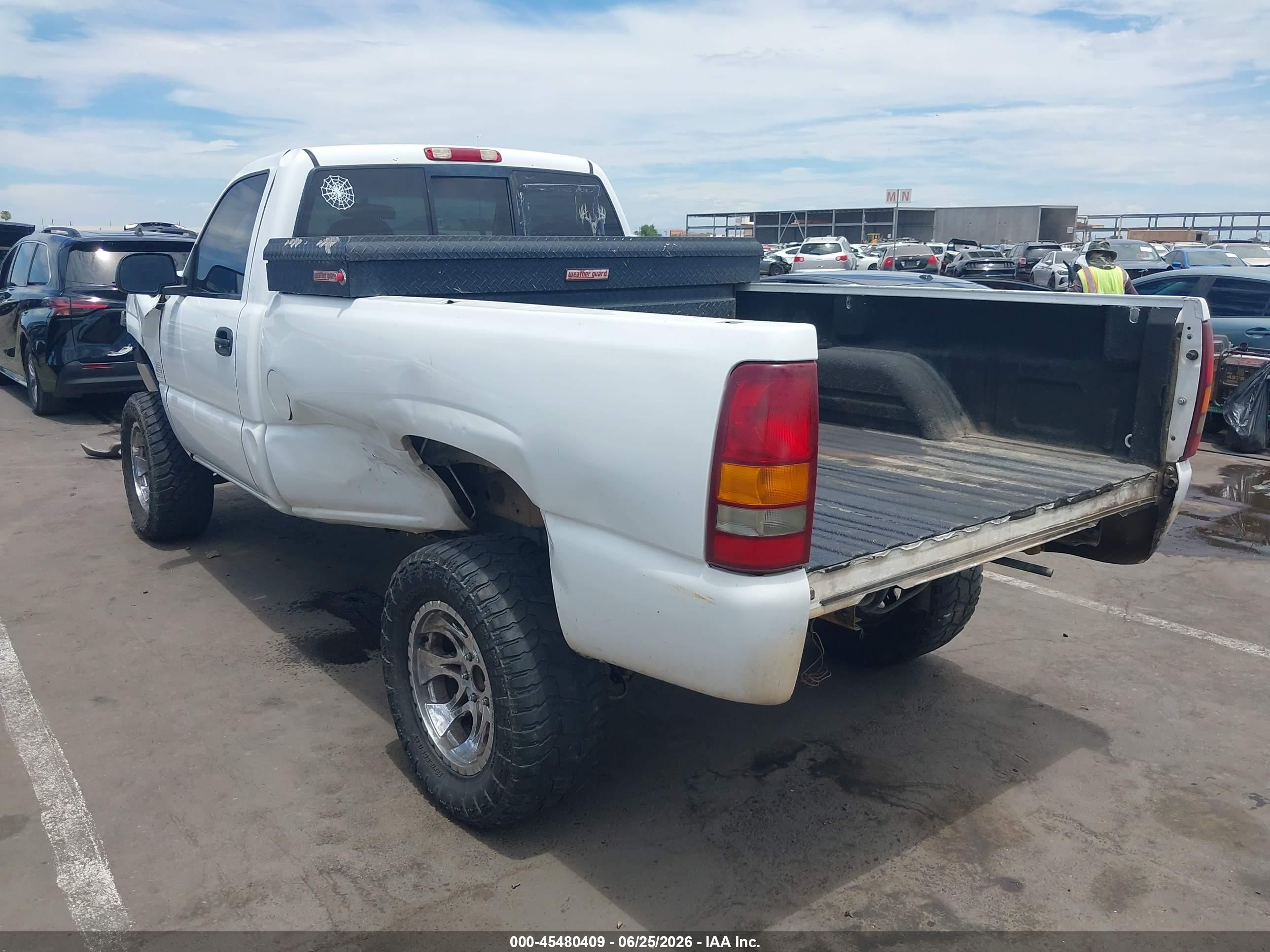 2002 Chevrolet Silverado 1500 Ls White vin: 1GCEK14V52Z237643