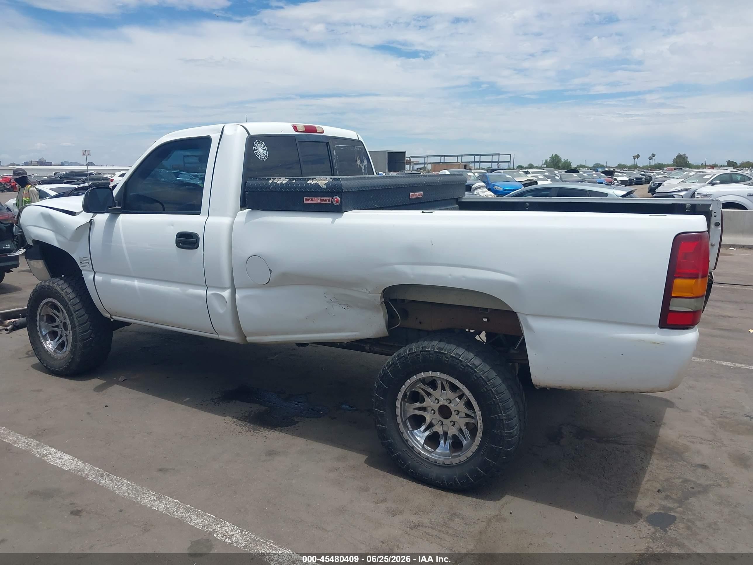 2002 Chevrolet Silverado 1500 Ls White vin: 1GCEK14V52Z237643