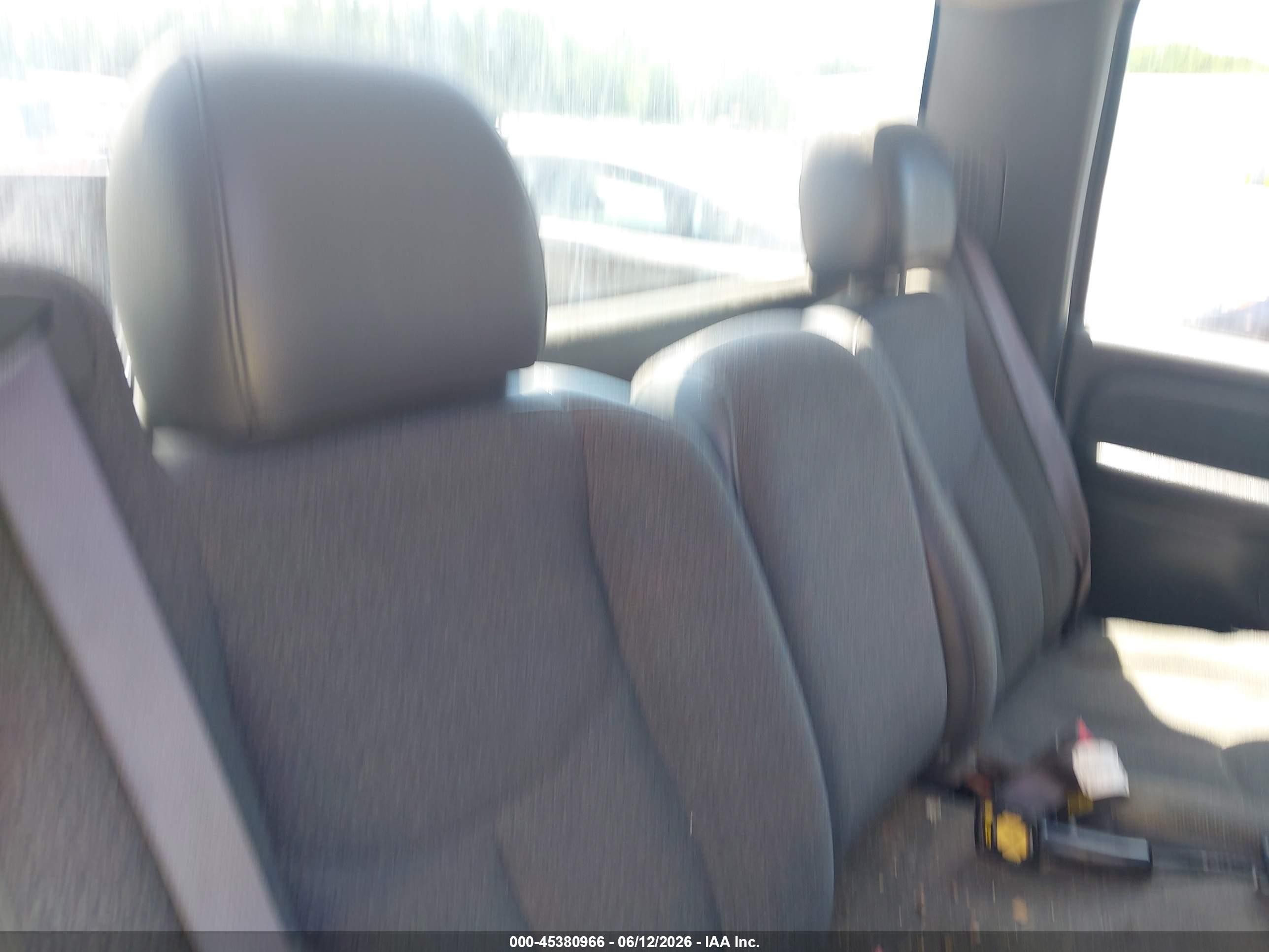 2003 Chevrolet Silverado 1500 Work Truck White vin: 1GCEK14V53Z191958