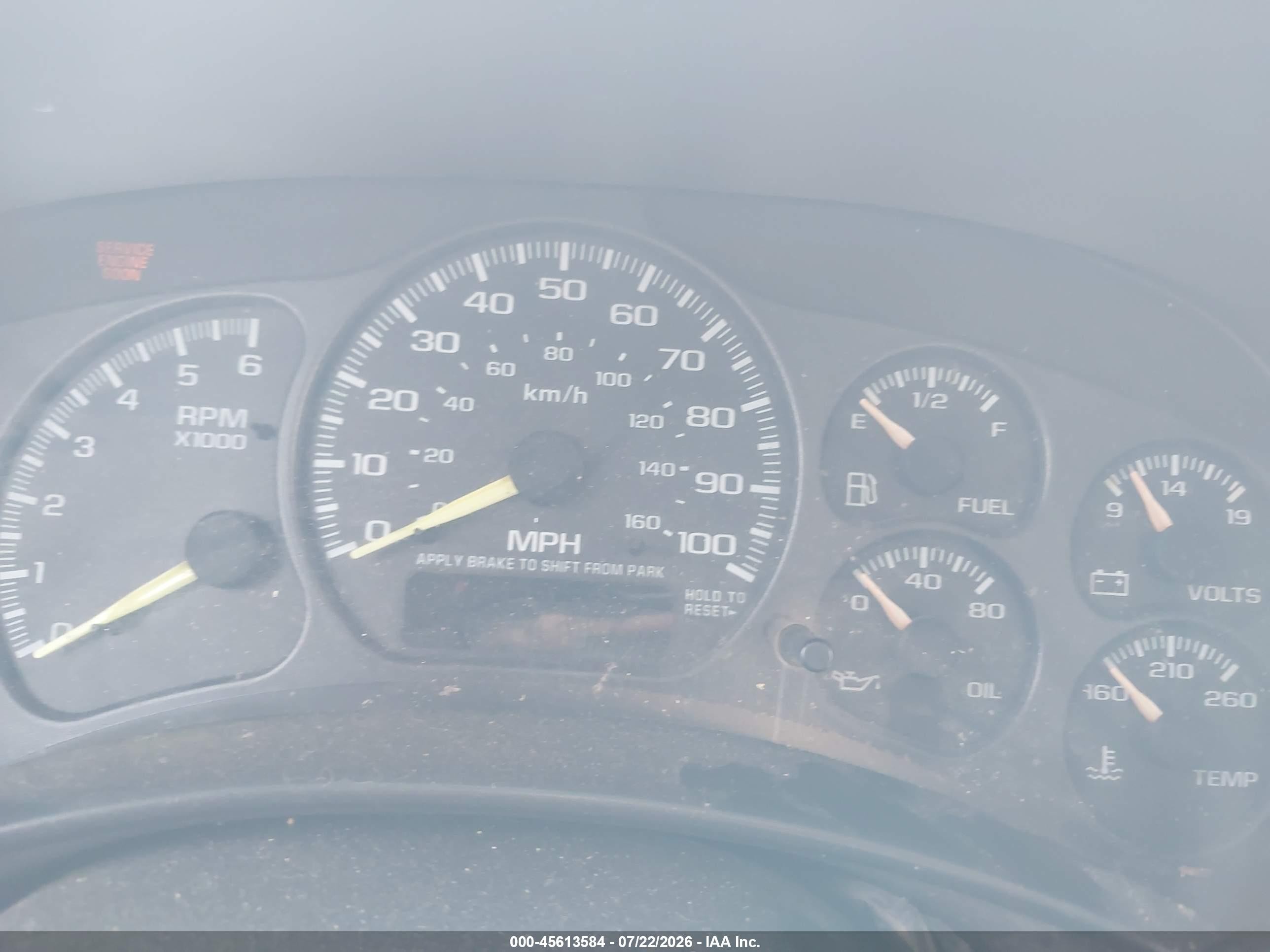 2001 Chevrolet Silverado 1500   White vin: 1GCEK14V61E248107