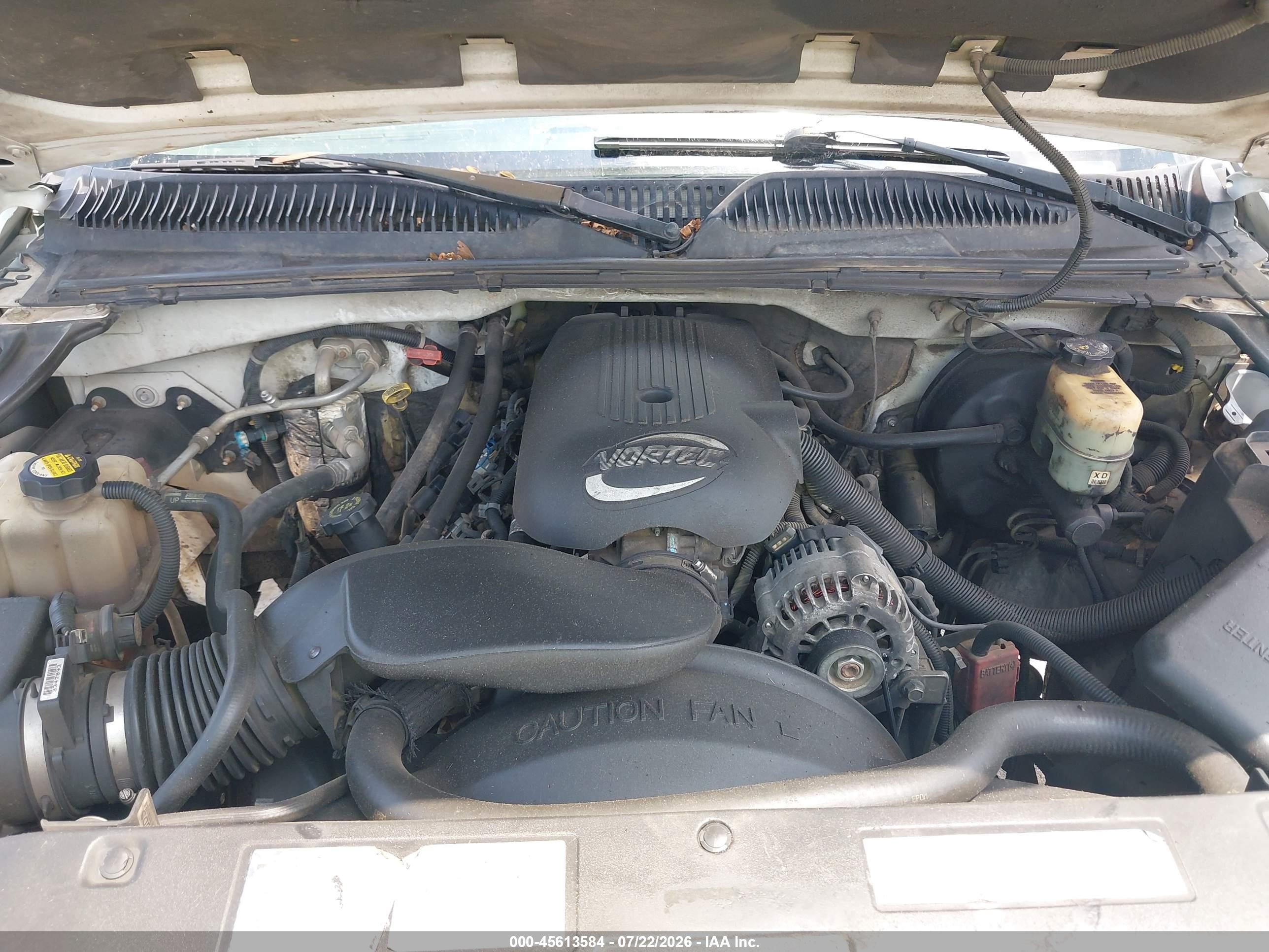 2001 Chevrolet Silverado 1500   White vin: 1GCEK14V61E248107