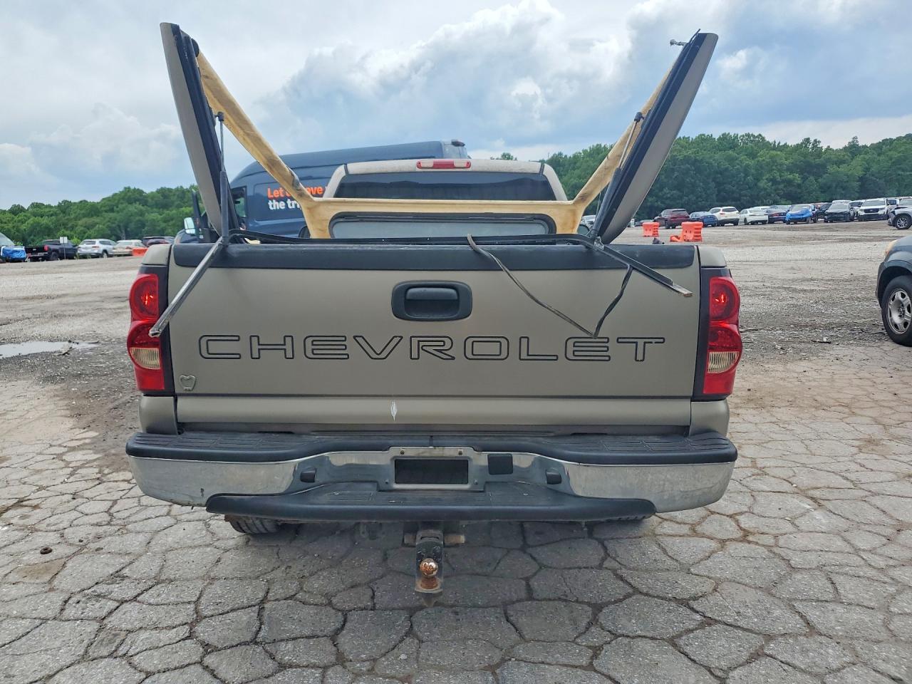 2003 Chevrolet Silverado K1500 Tan vin: 1GCEK14V63Z217418