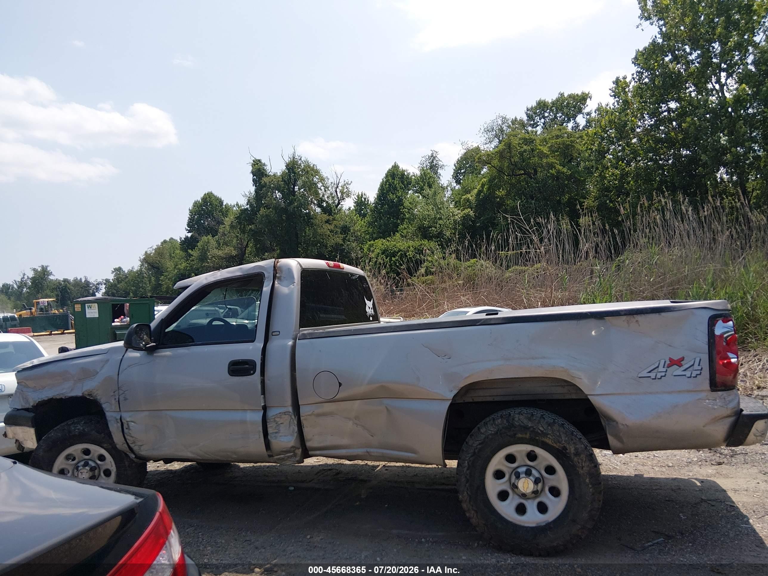 2004 Chevrolet Silverado 1500 Work Truck Серебряный vin: 1GCEK14V74Z134100