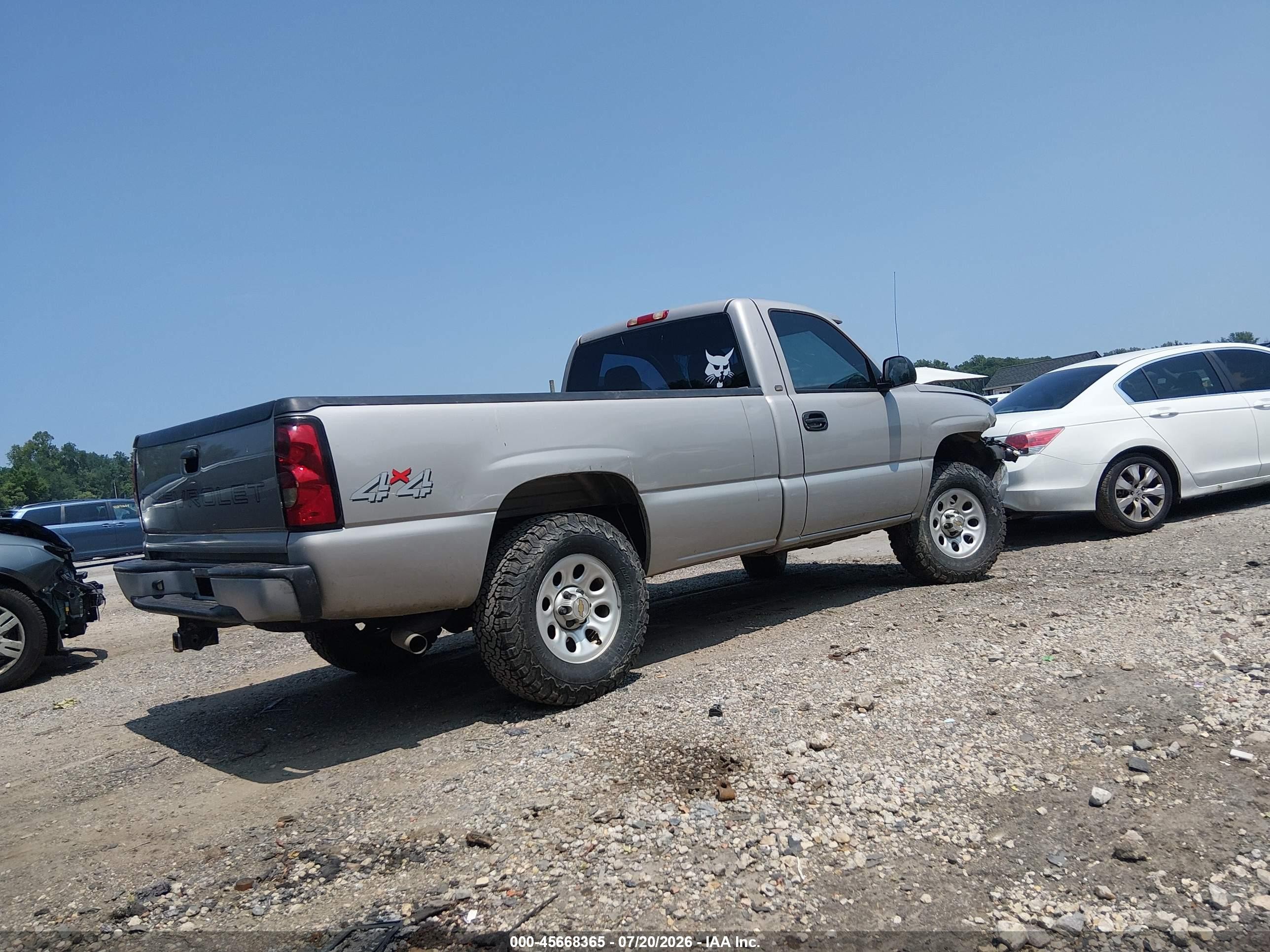 2004 Chevrolet Silverado 1500 Work Truck Серебряный vin: 1GCEK14V74Z134100