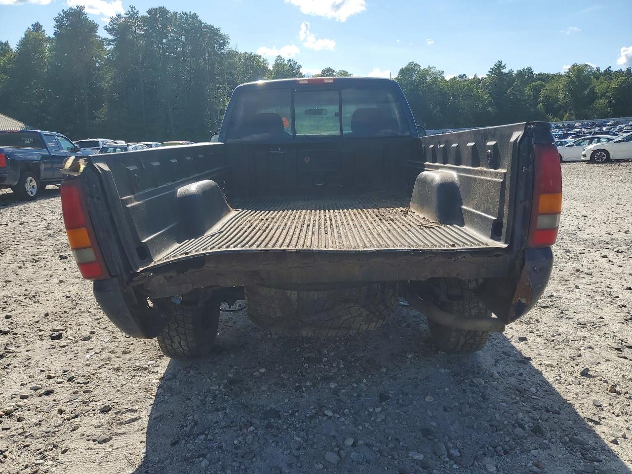 2000 Chevrolet Silverado K1500 Blue vin: 1GCEK14V7YE426634