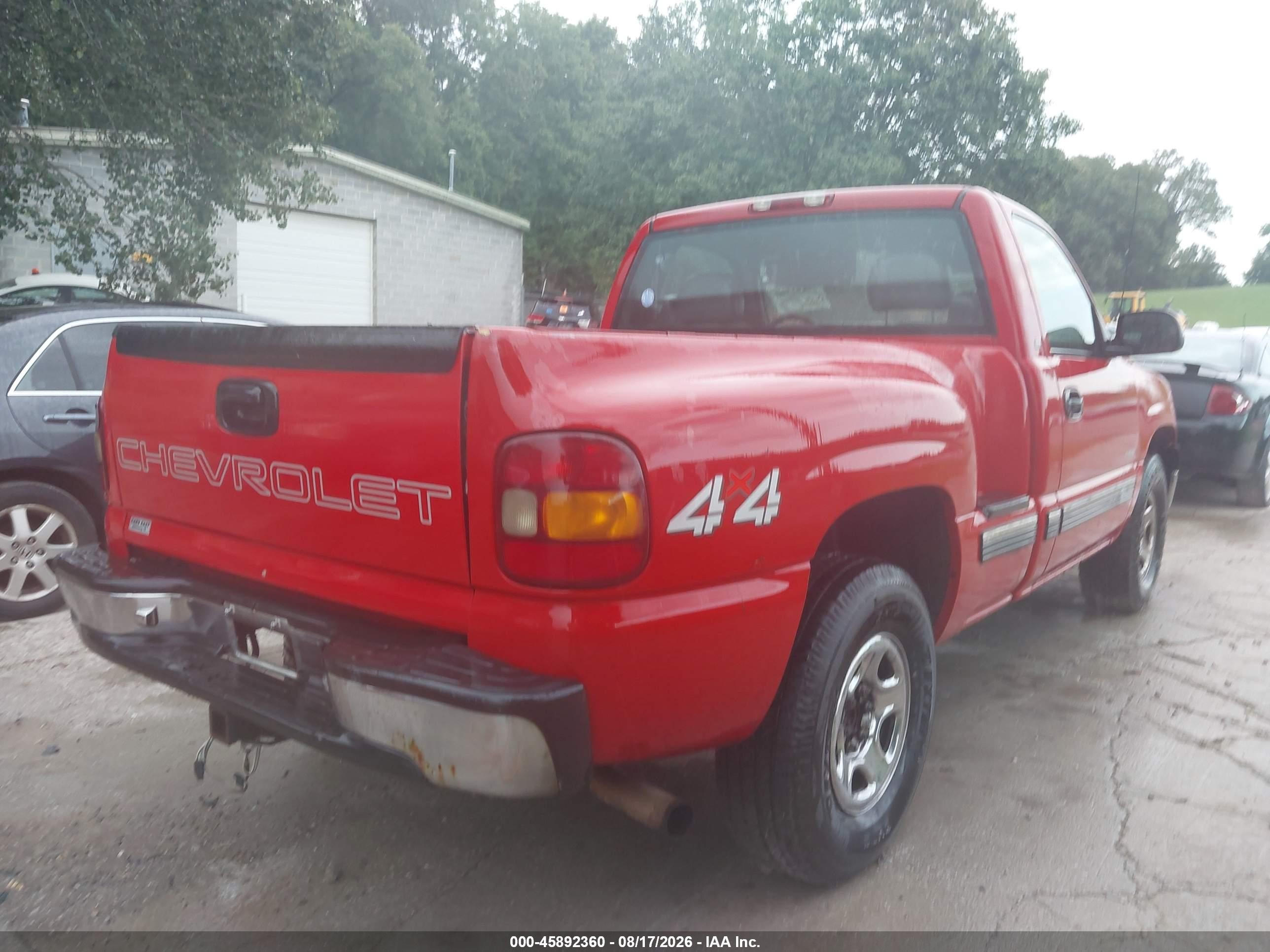 2001 Chevrolet Silverado 1500   Red vin: 1GCEK14V81Z233861