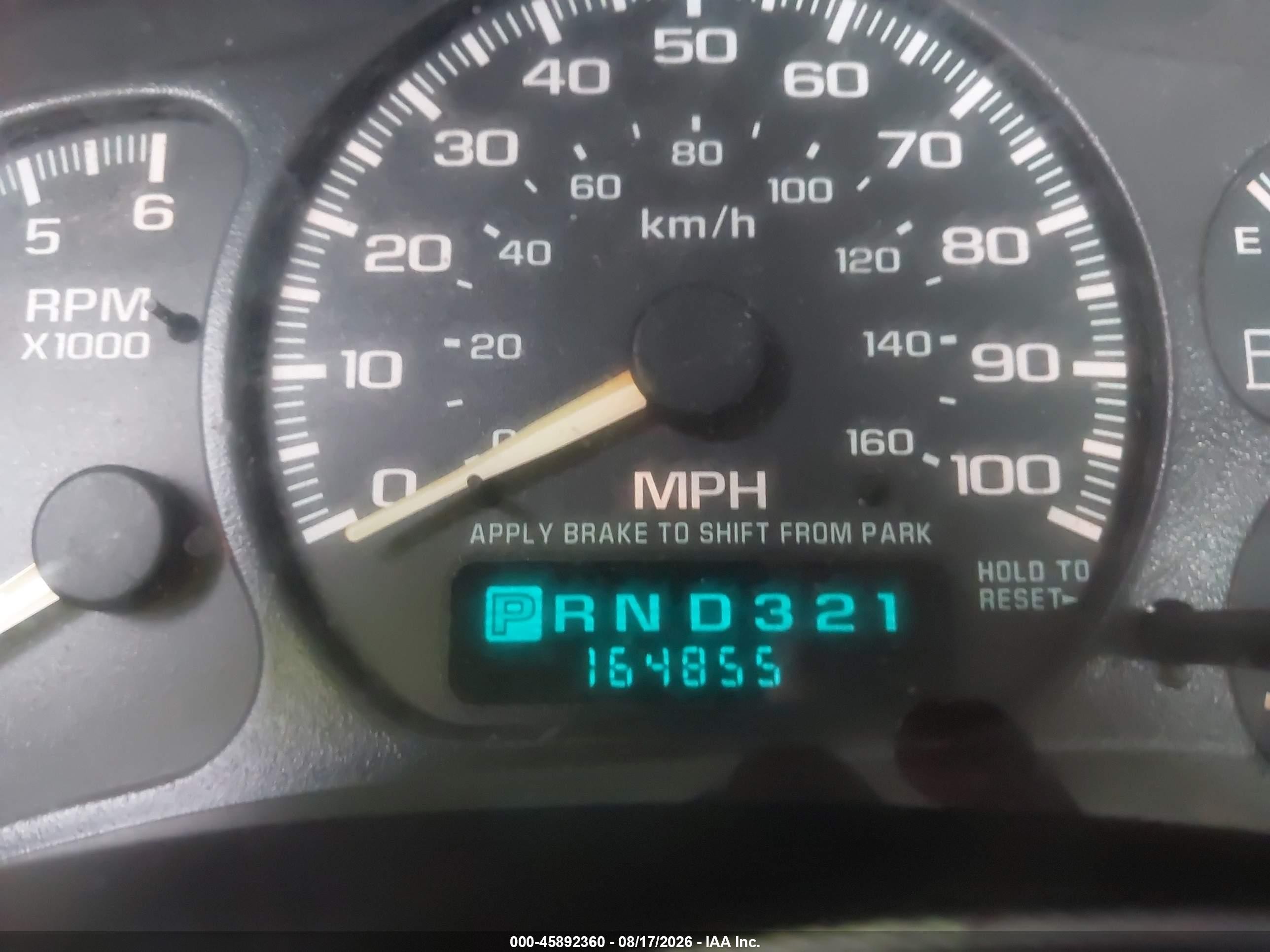 2001 Chevrolet Silverado 1500   Red vin: 1GCEK14V81Z233861