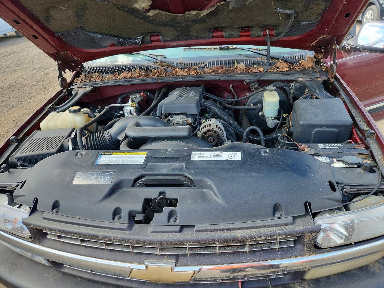 1999 Chevrolet Silverado K1500 Burgundy vin: 1GCEK14V8XZ134336