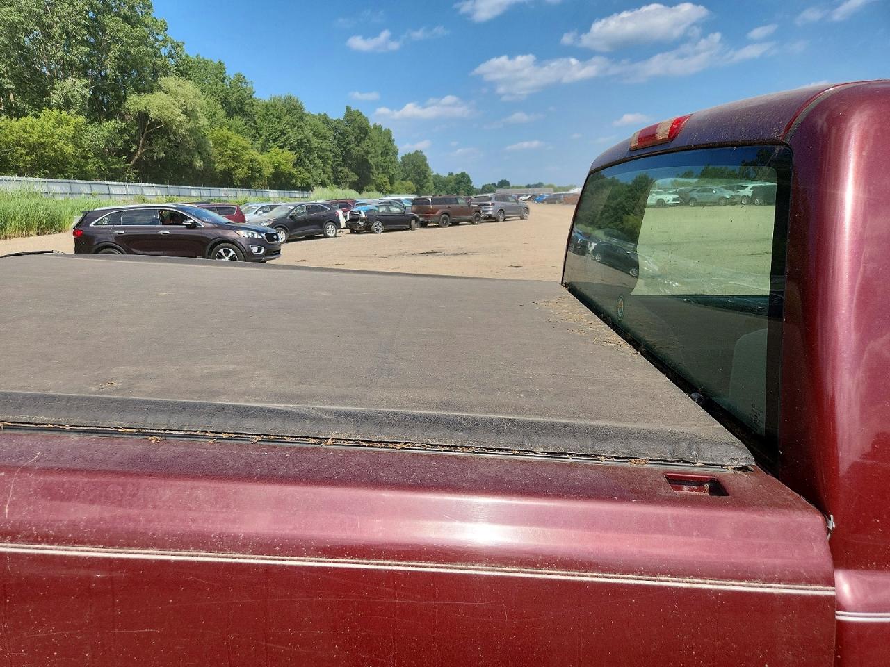 1999 Chevrolet Silverado K1500 Burgundy vin: 1GCEK14V8XZ134336