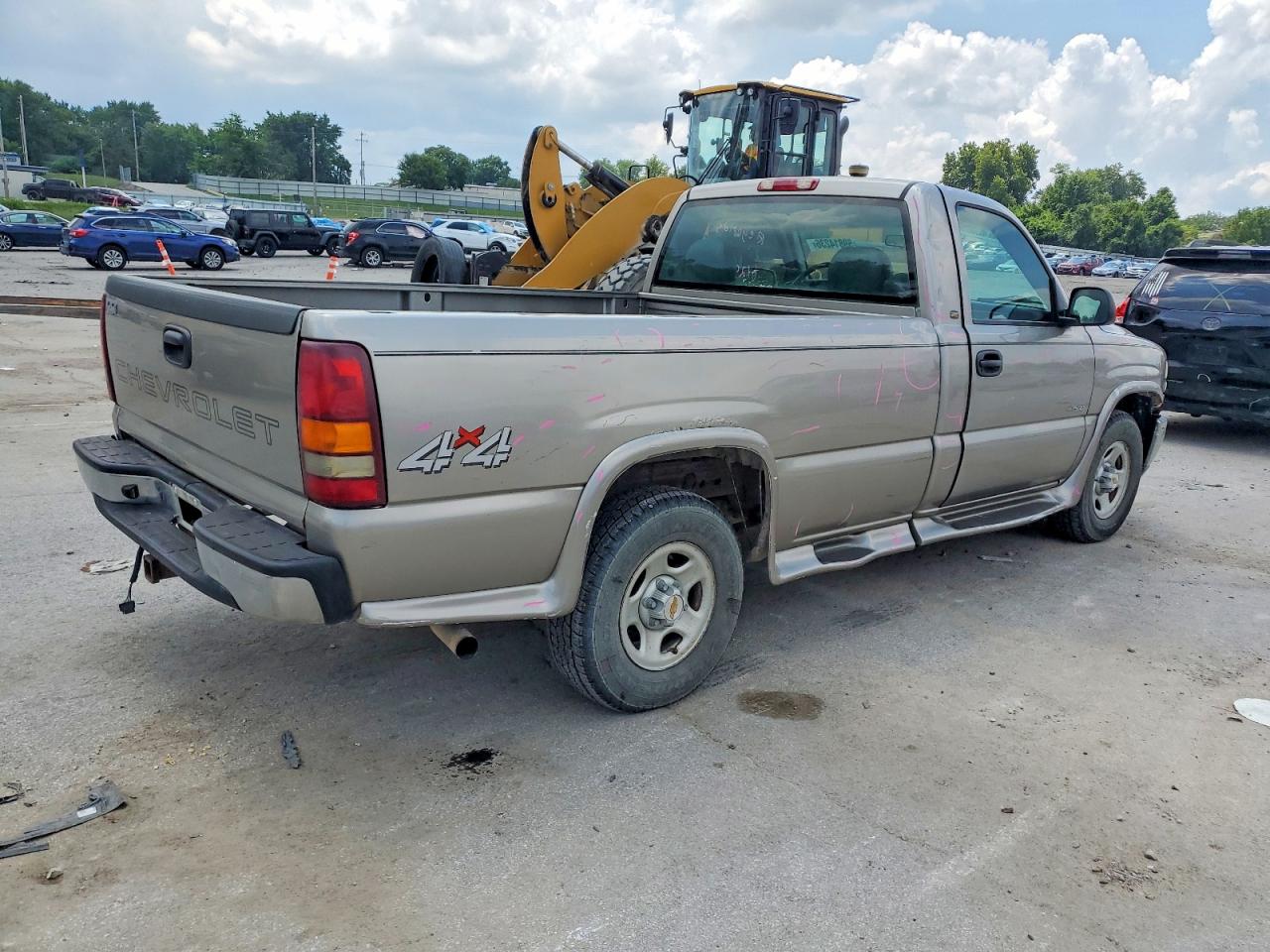 2002 Chevrolet Silverado K1500 Silver vin: 1GCEK14V92Z230288