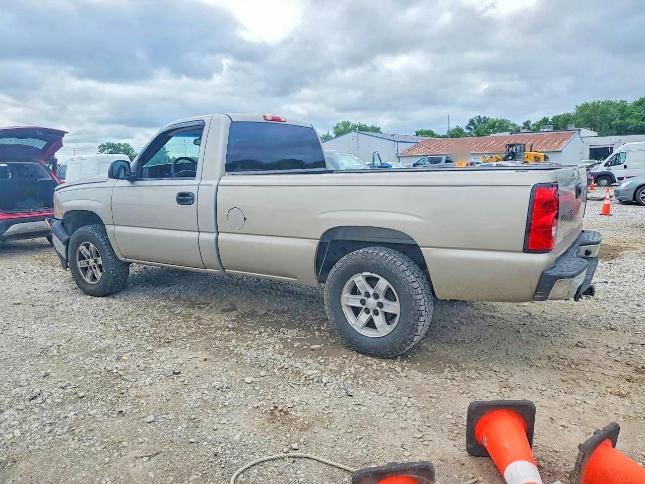 2006 Chevrolet Silverado K1500 Tan vin: 1GCEK14V96E233575
