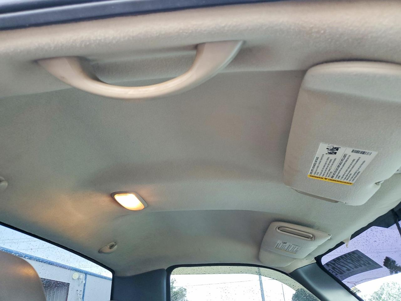 2004 Chevrolet Silverado K1500 White vin: 1GCEK14VX4Z201711