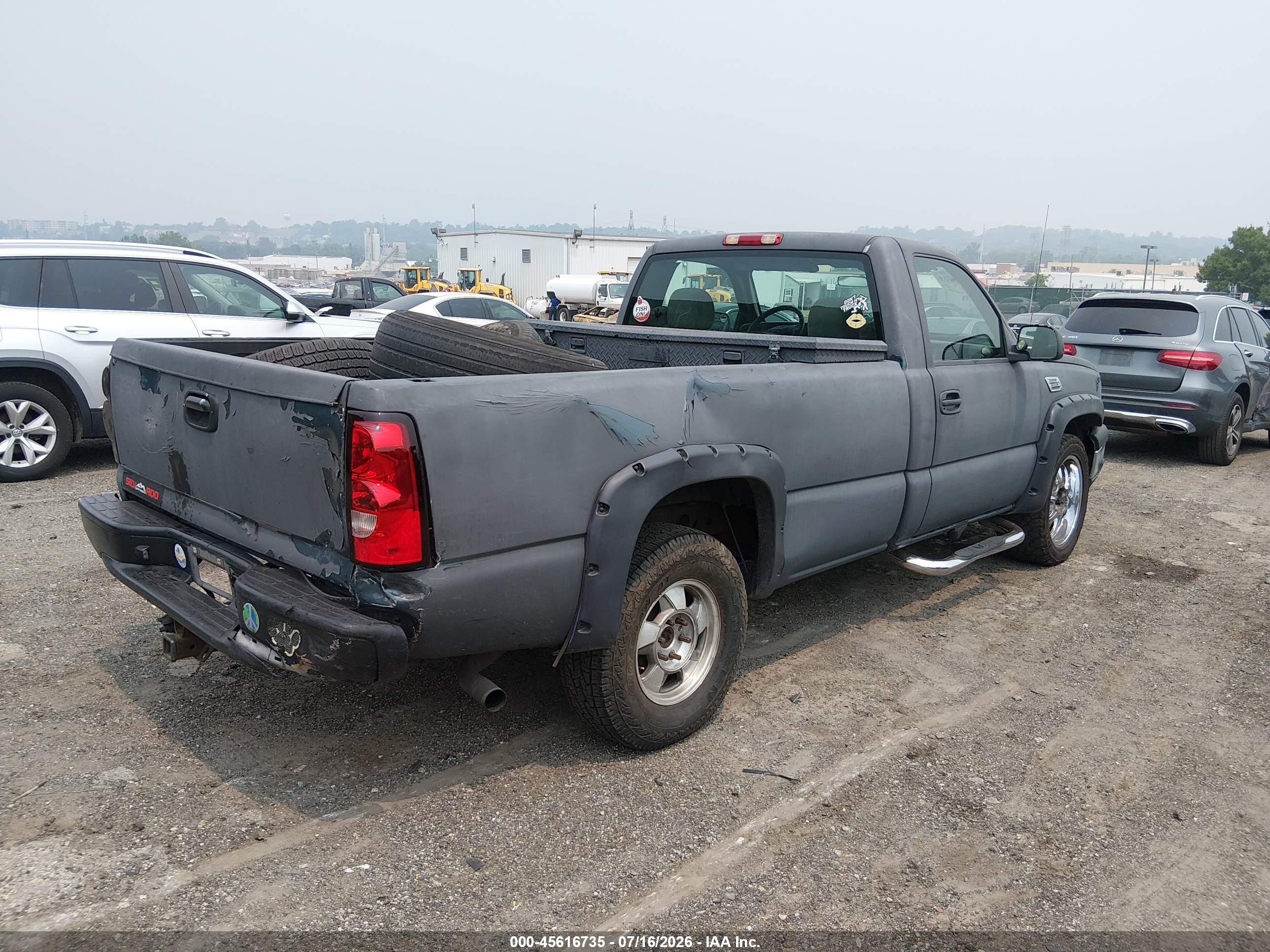 2006 Chevrolet Silverado 1500 Work Truck Gray vin: 1GCEK14VX6E144503