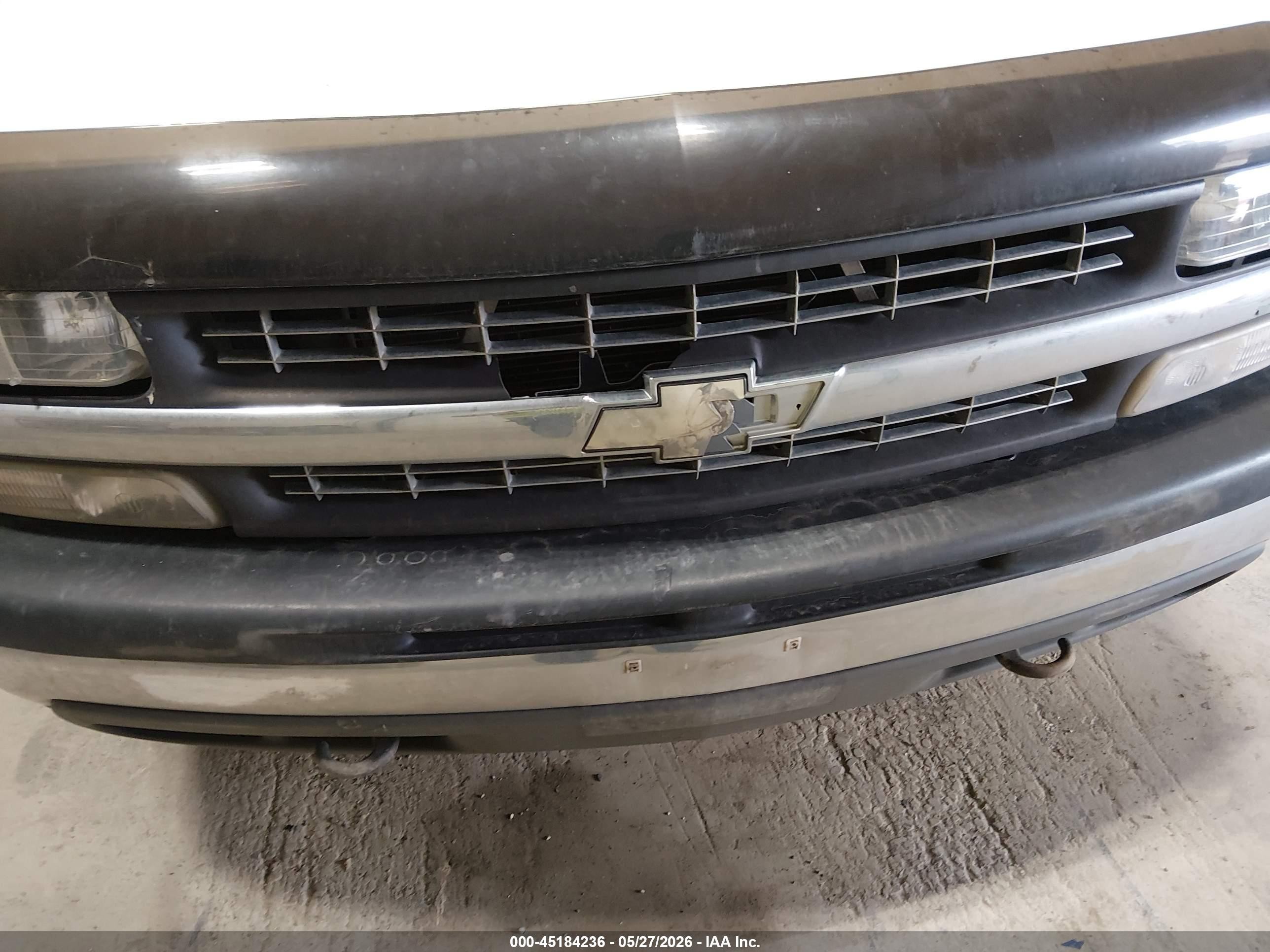 2000 Chevrolet Silverado 1500 Ls Белый vin: 1GCEK14W0YZ270003