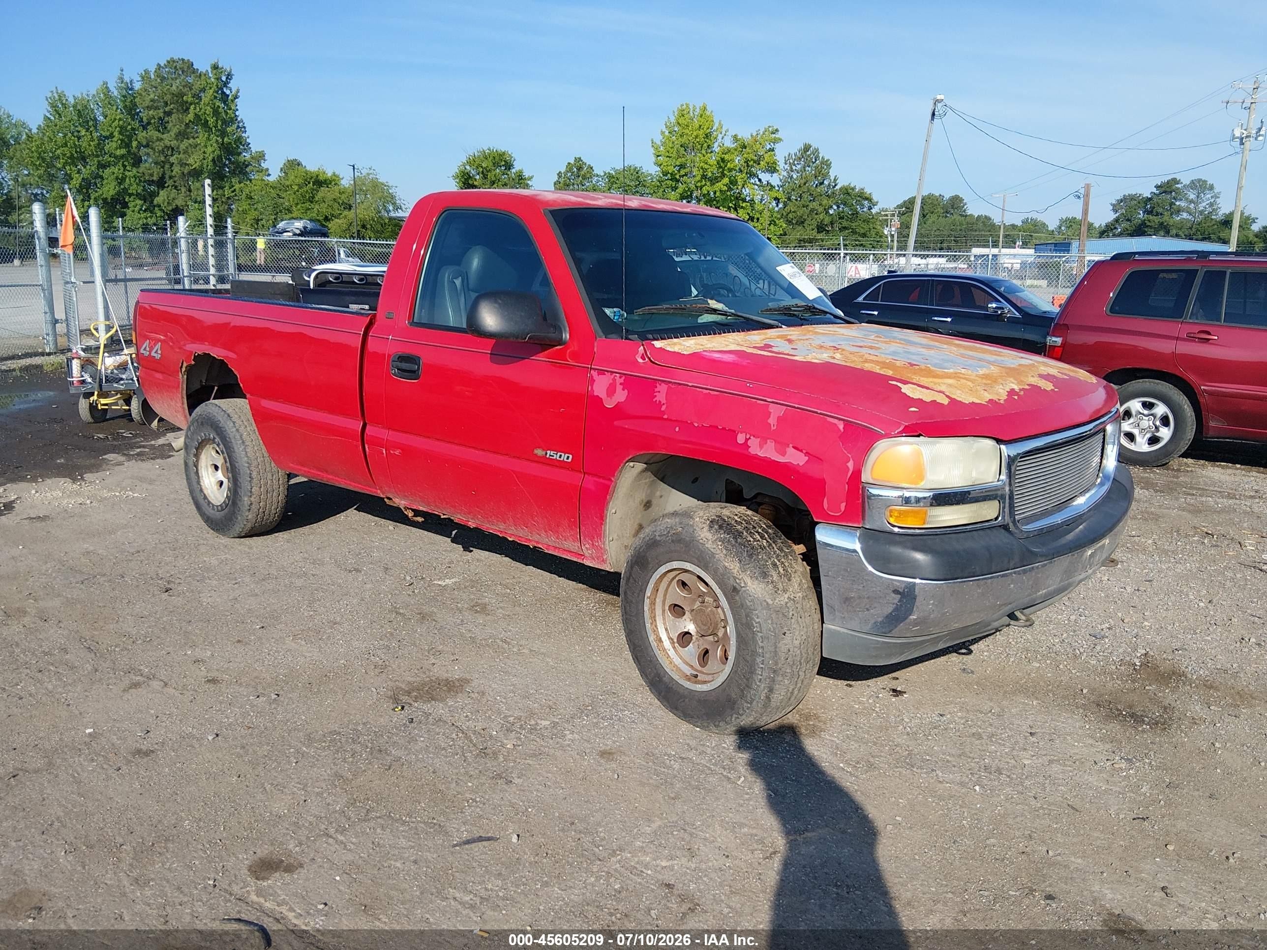 2000 Chevrolet Silverado 1500   Red vin: 1GCEK14W2YZ331805