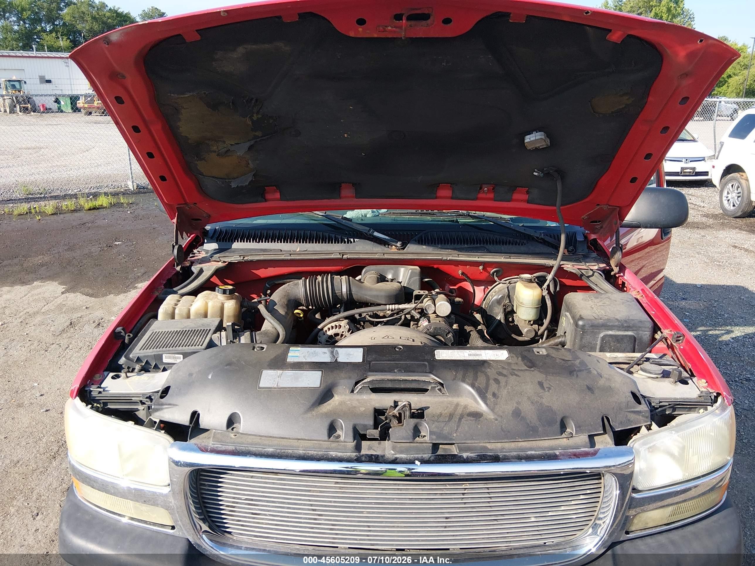 2000 Chevrolet Silverado 1500   Red vin: 1GCEK14W2YZ331805