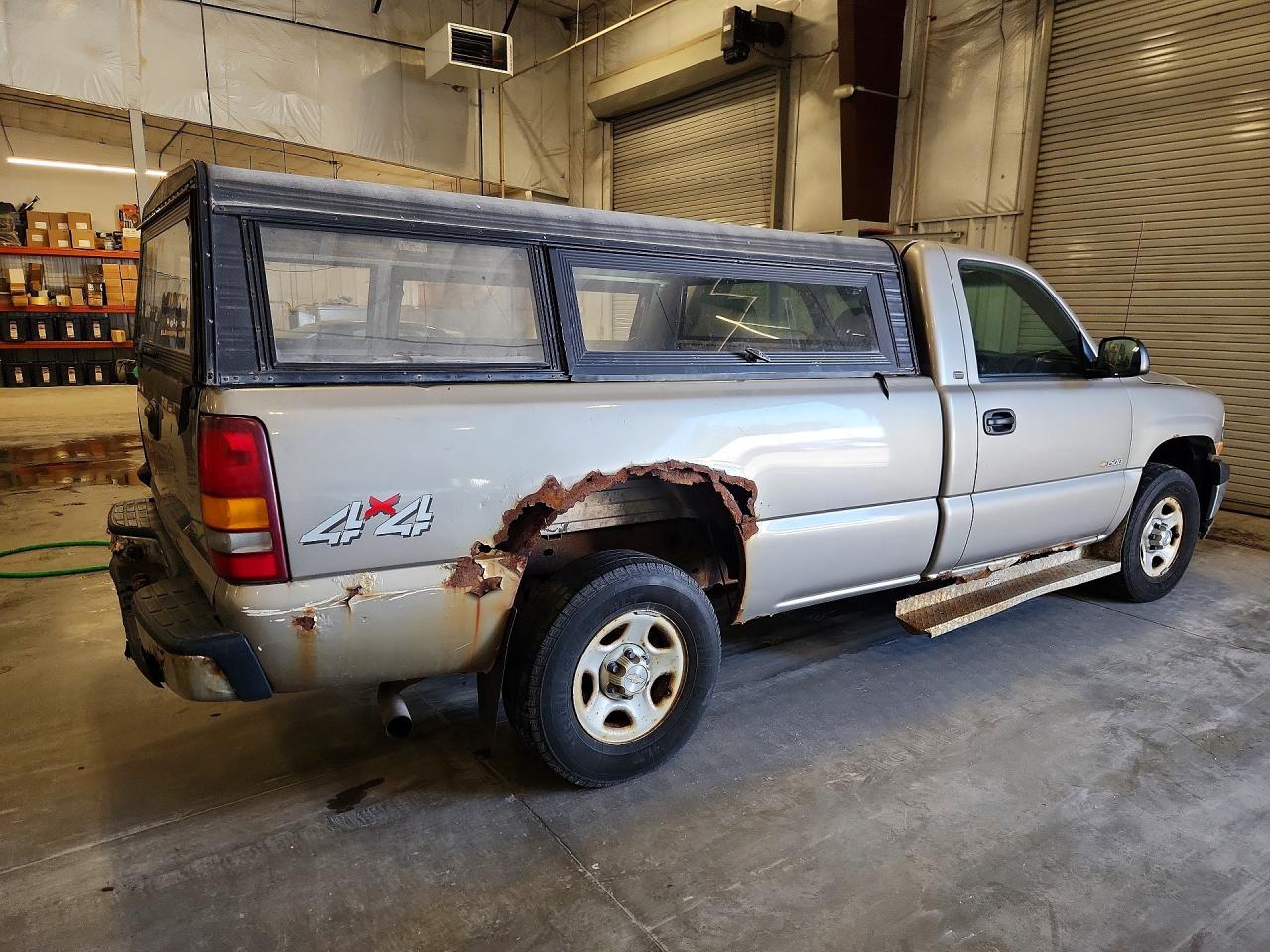 2001 Chevrolet Silverado K1500 Tan vin: 1GCEK14W51Z318102