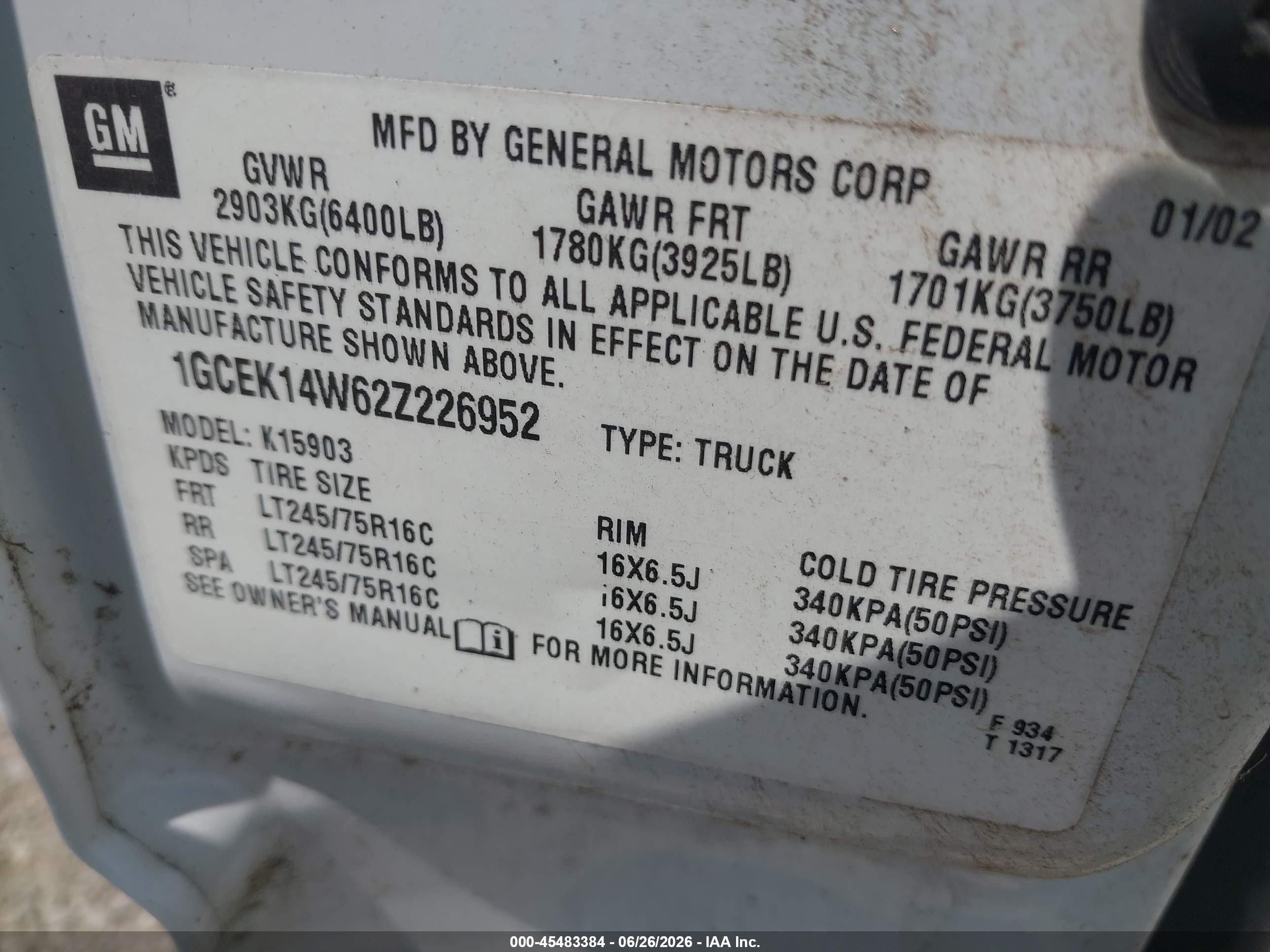2002 Chevrolet Silverado 1500   White vin: 1GCEK14W62Z226952