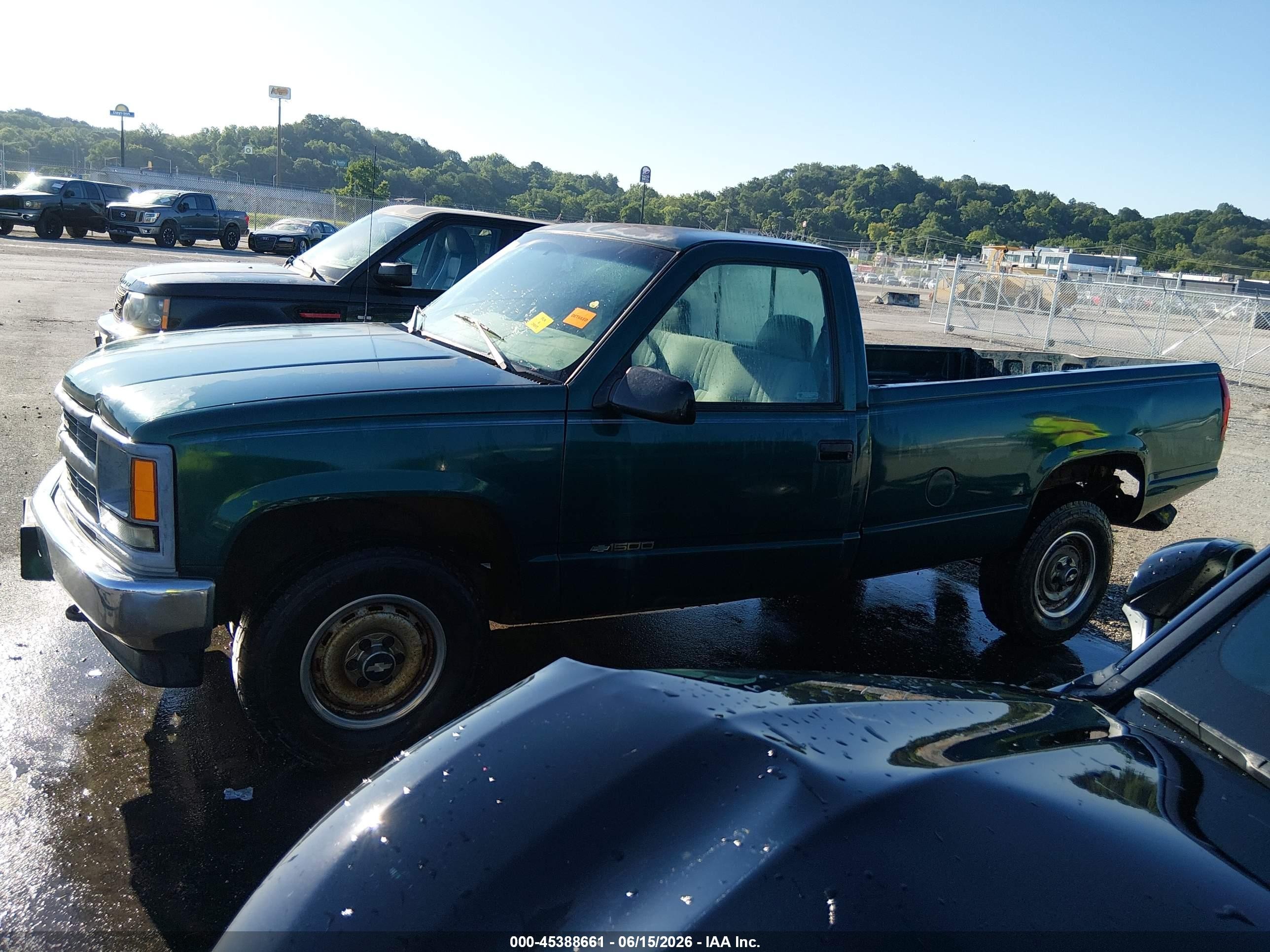 1998 Chevrolet K1500 Fleetside W/t Green vin: 1GCEK14W6WZ210871