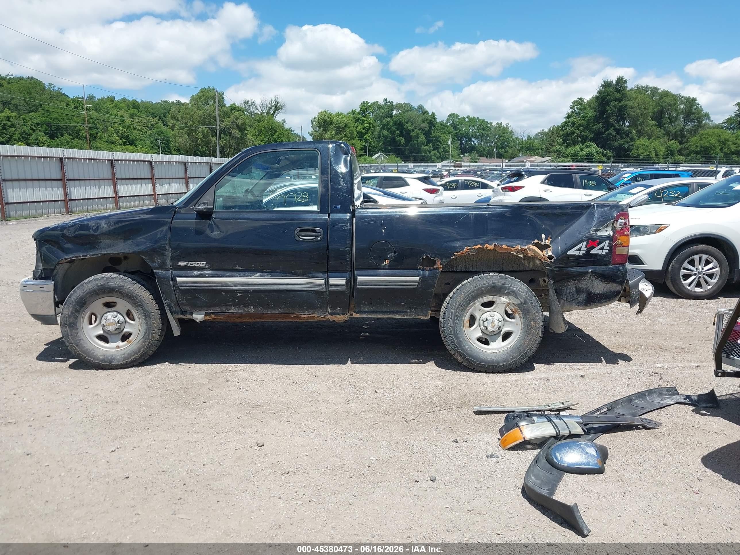 2001 Chevrolet Silverado 1500 Ls Черный vin: 1GCEK14W91Z237667
