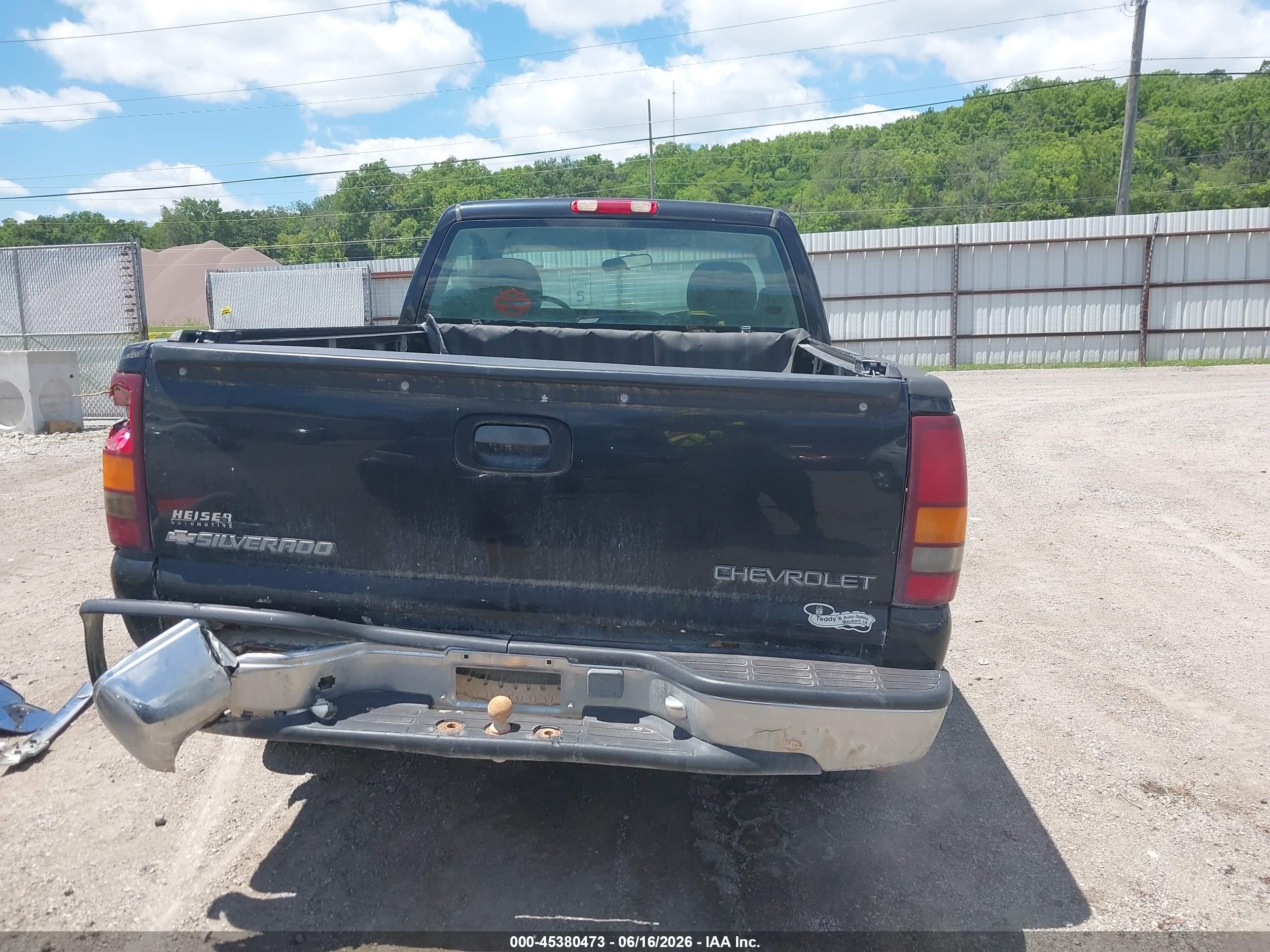 2001 Chevrolet Silverado 1500 Ls Черный vin: 1GCEK14W91Z237667