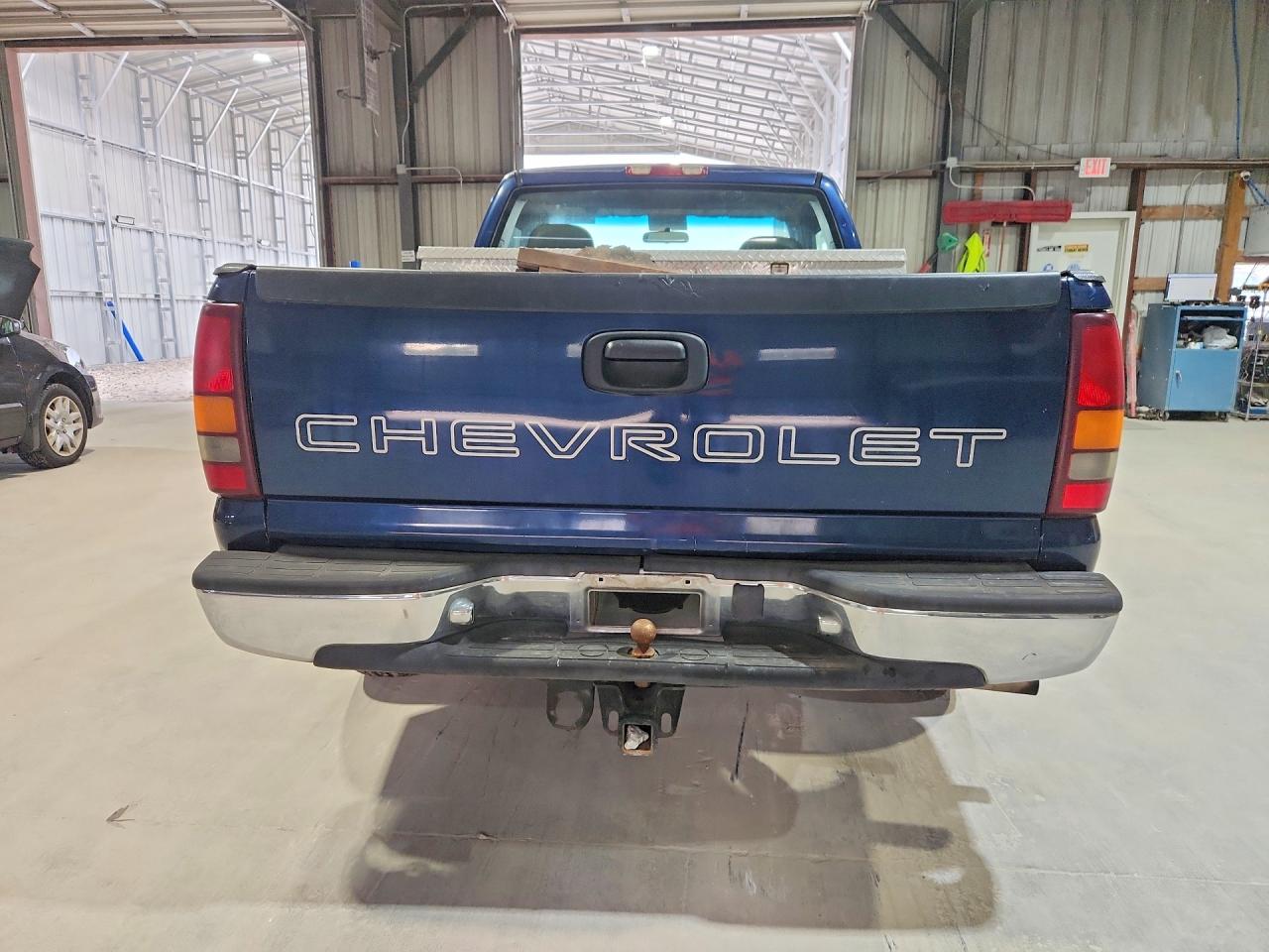 2000 Chevrolet Silverado K1500 Blue vin: 1GCEK14W9YZ199609