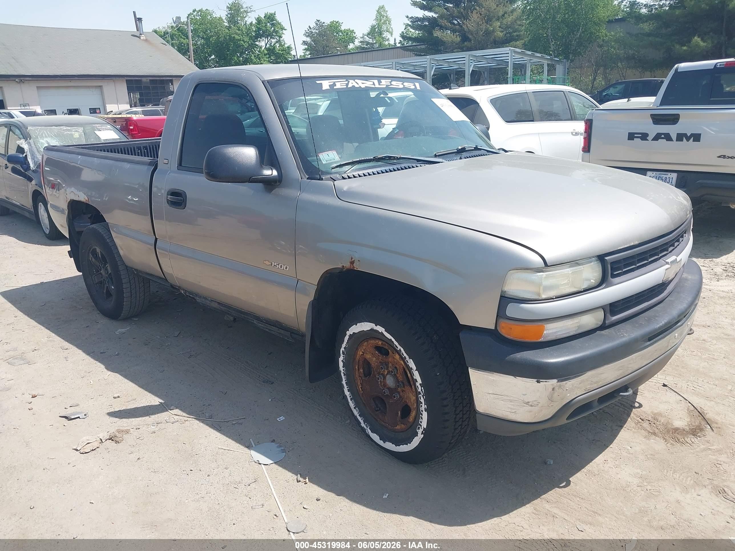 2000 Chevrolet Silverado 1500   Gold vin: 1GCEK14W9YZ371606