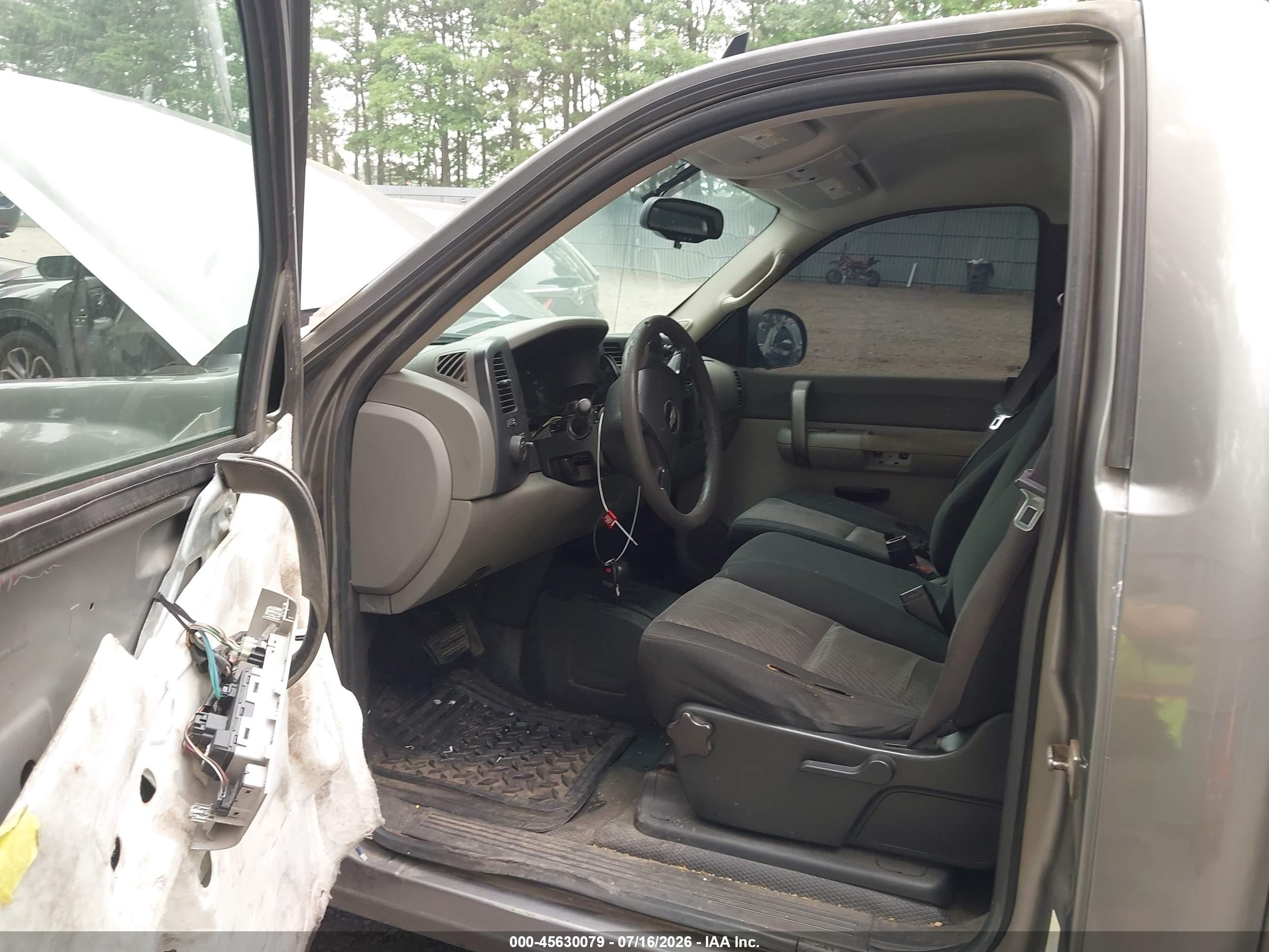 2008 Chevrolet Silverado 1500 Work Truck Gray vin: 1GCEK14X18Z183588