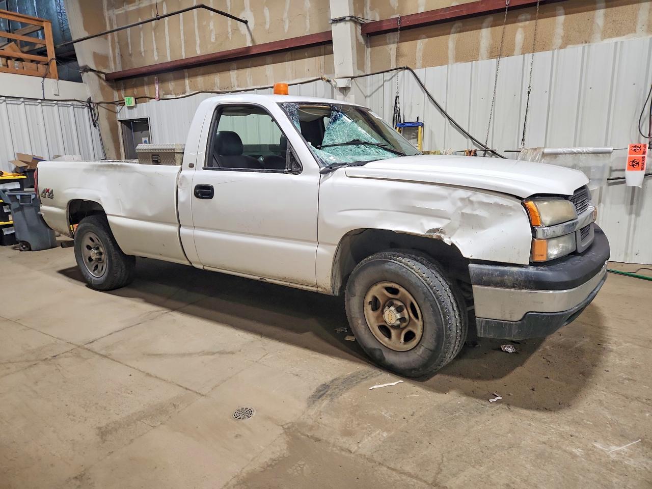 2004 Chevrolet Silverado White vin: 1GCEK14X34X283296