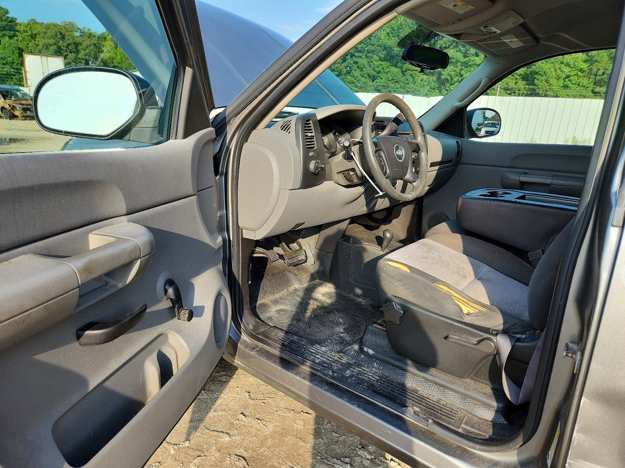 2007 Chevrolet Silverado K1500 Classic Gray vin: 1GCEK14X37Z636706