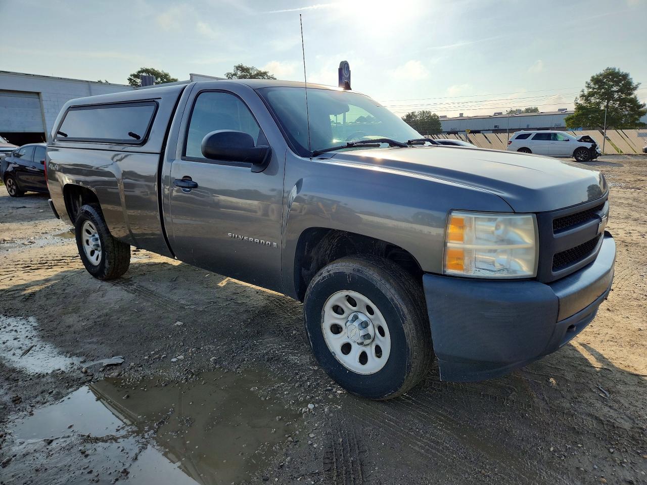 2007 Chevrolet Silverado K1500 Classic Gray vin: 1GCEK14X37Z636706