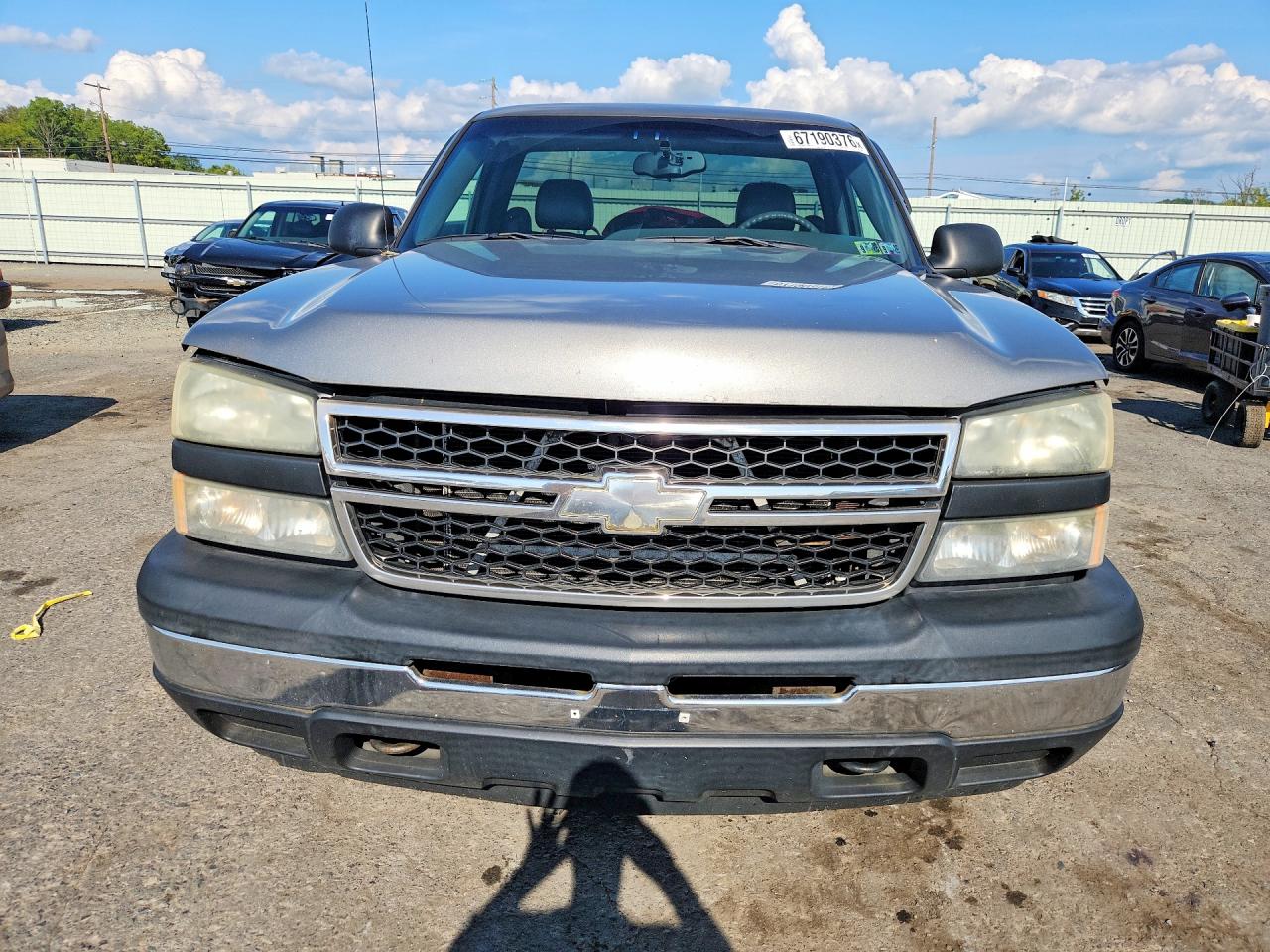 2006 Chevrolet Silverado K1500 Beige vin: 1GCEK14X56Z130809