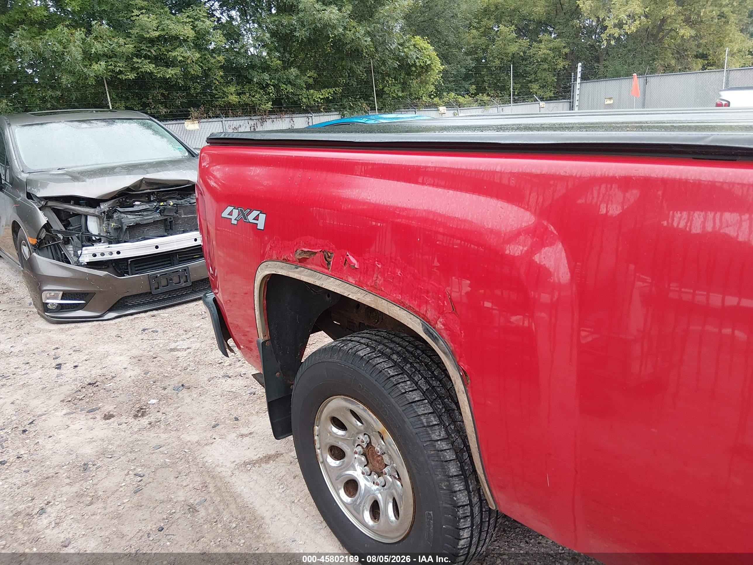 2009 Chevrolet Silverado 1500 Work Truck Silver vin: 1GCEK14X59Z114873