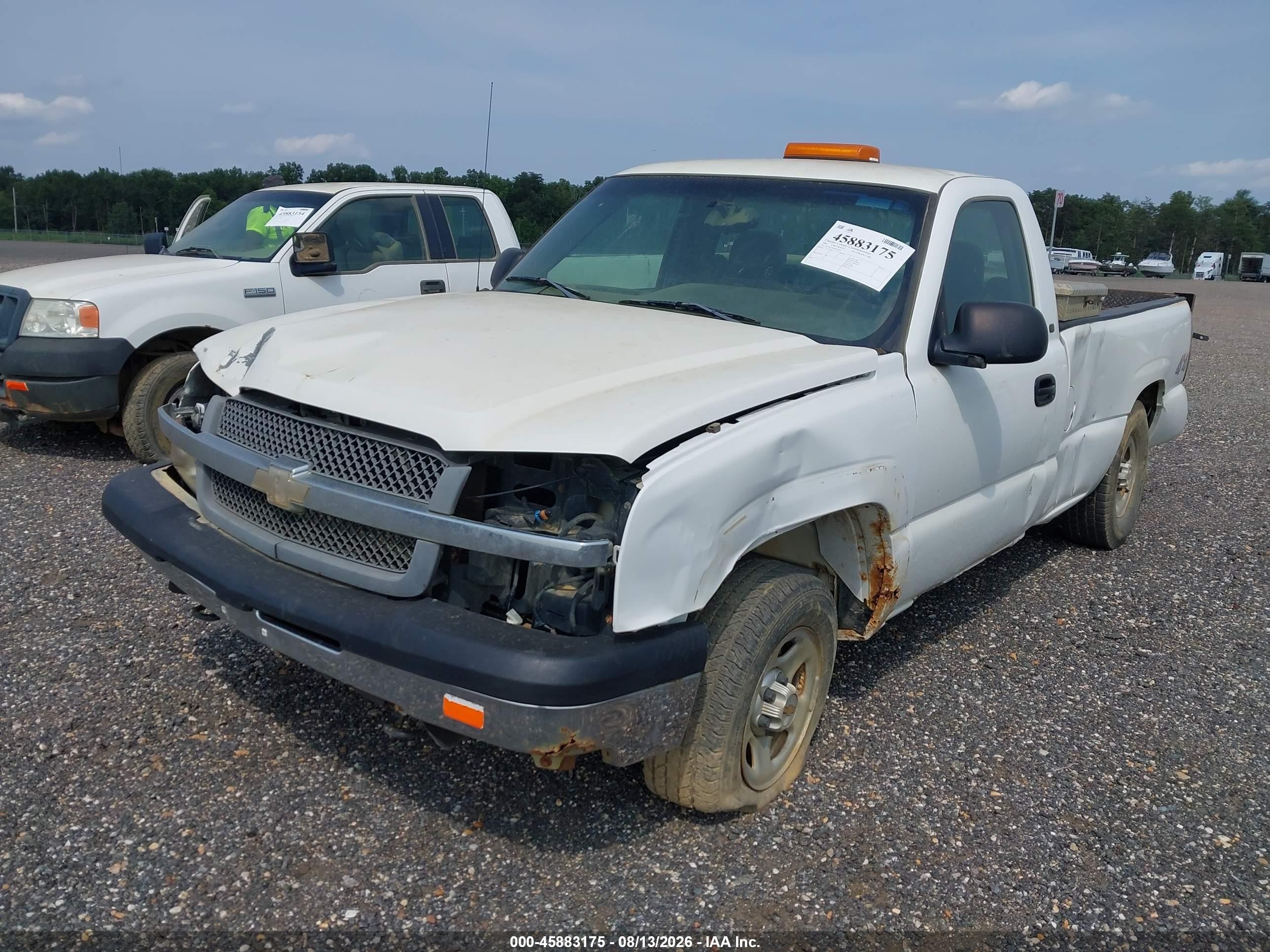 2004 Chevrolet Silverado 1500 Work Truck White vin: 1GCEK14X94Z215245