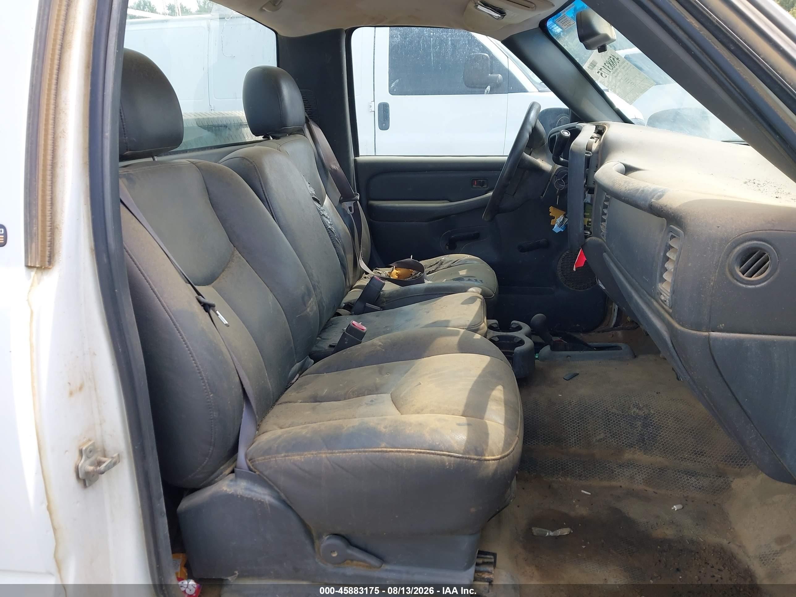 2004 Chevrolet Silverado 1500 Work Truck White vin: 1GCEK14X94Z215245