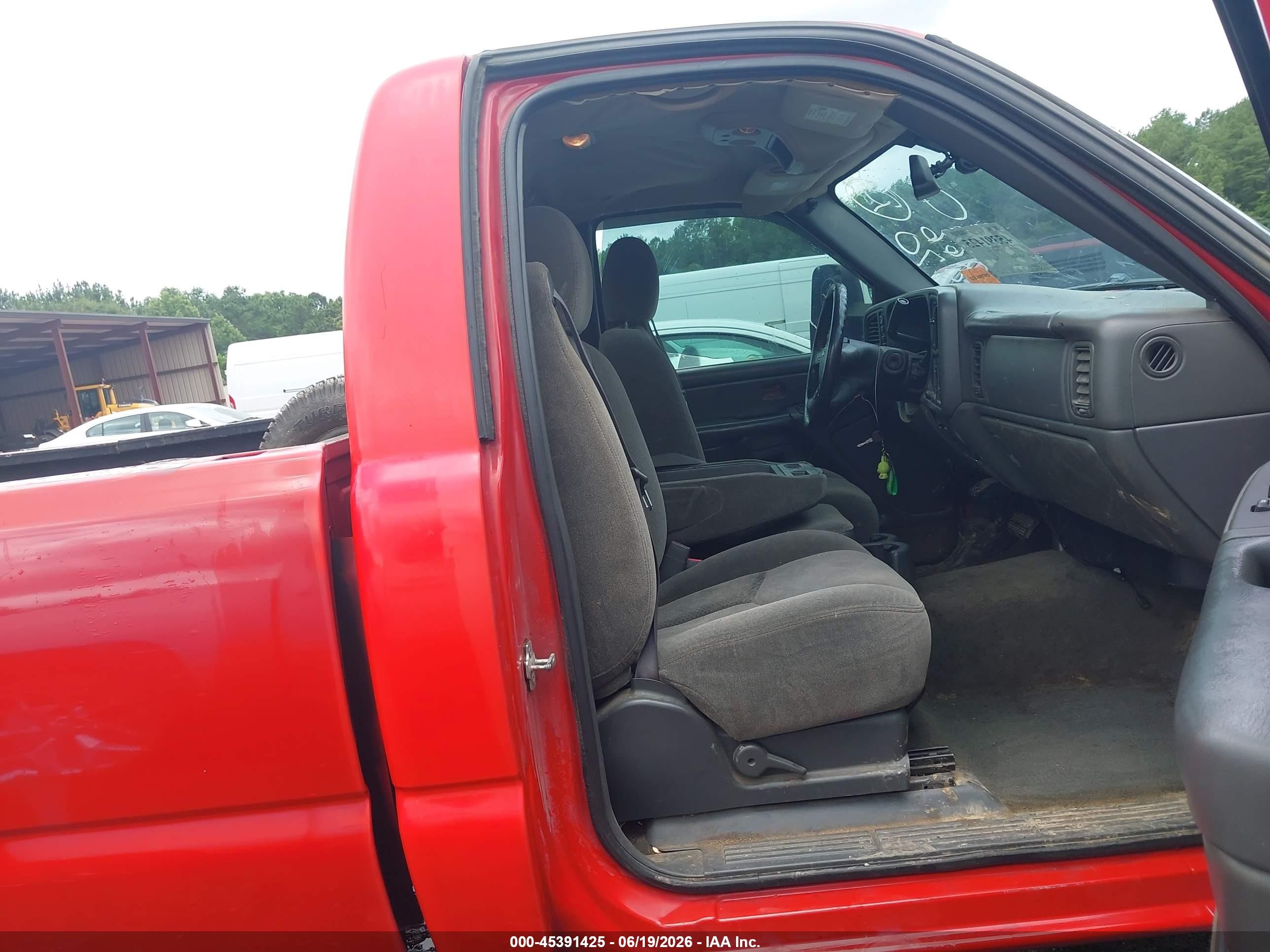 2005 Chevrolet Silverado 1500 Z71 Red vin: 1GCEK14Z15Z266970