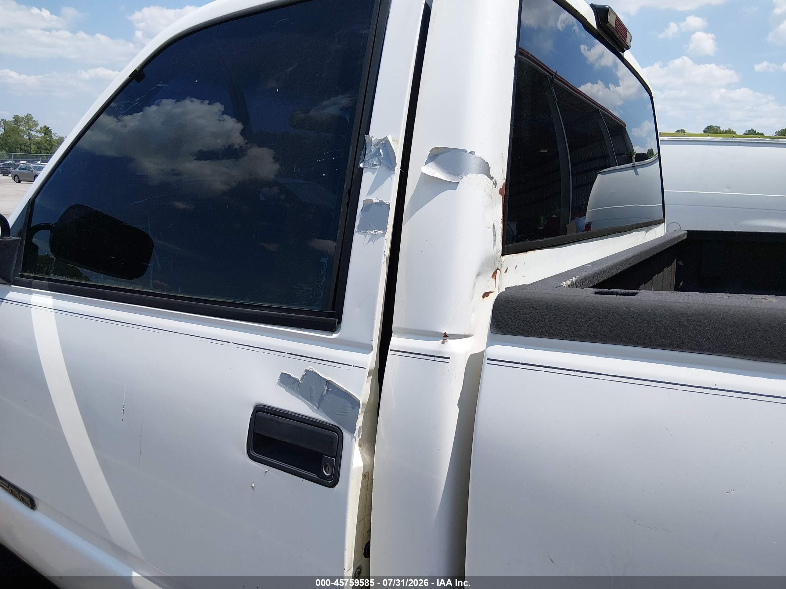 1995 Chevrolet Gmt-400 K1500 White vin: 1GCEK14Z2SZ273681