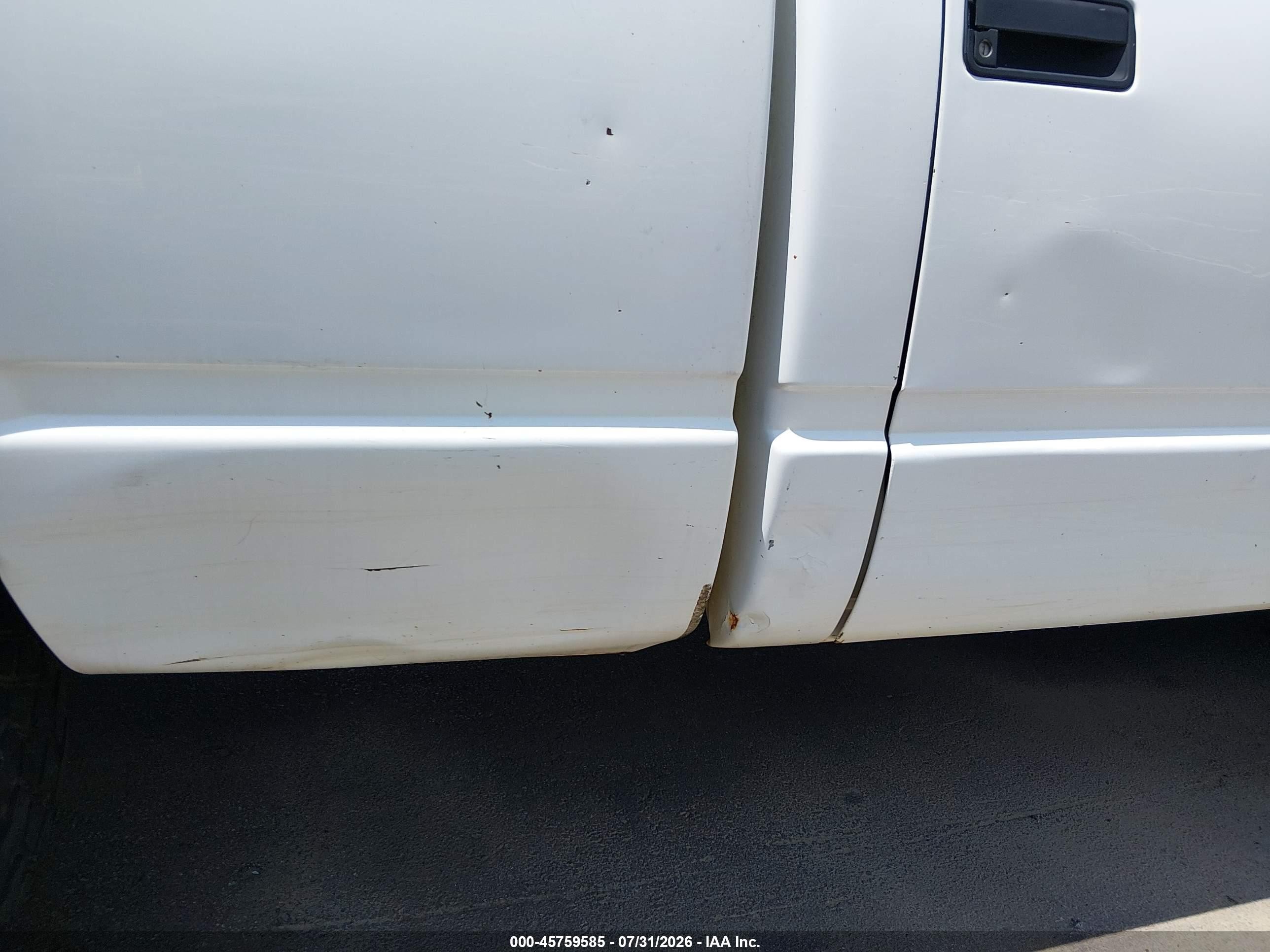 1995 Chevrolet Gmt-400 K1500 White vin: 1GCEK14Z2SZ273681