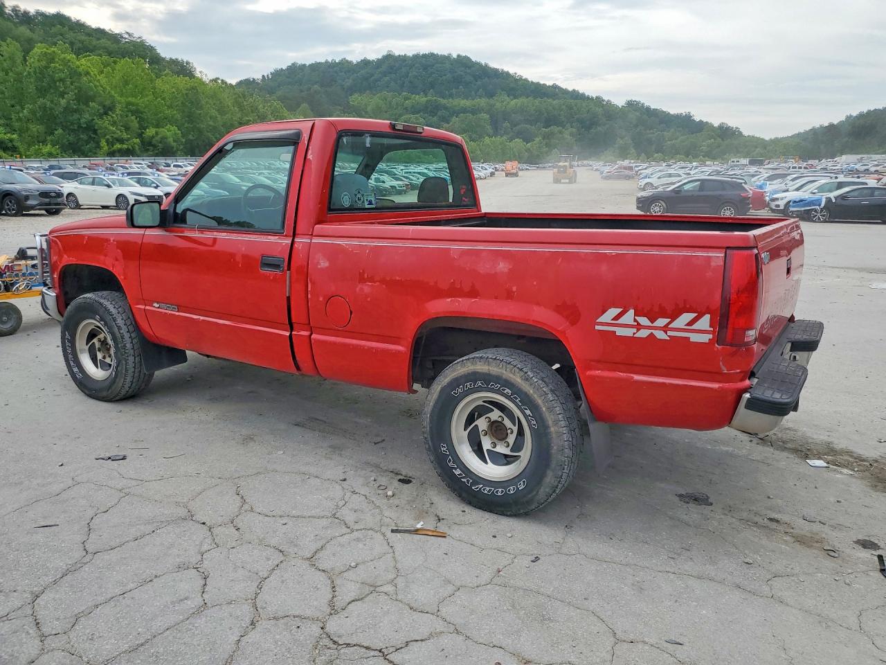 1995 Chevrolet Gmt-400 K1500 Red vin: 1GCEK14Z4SZ223428