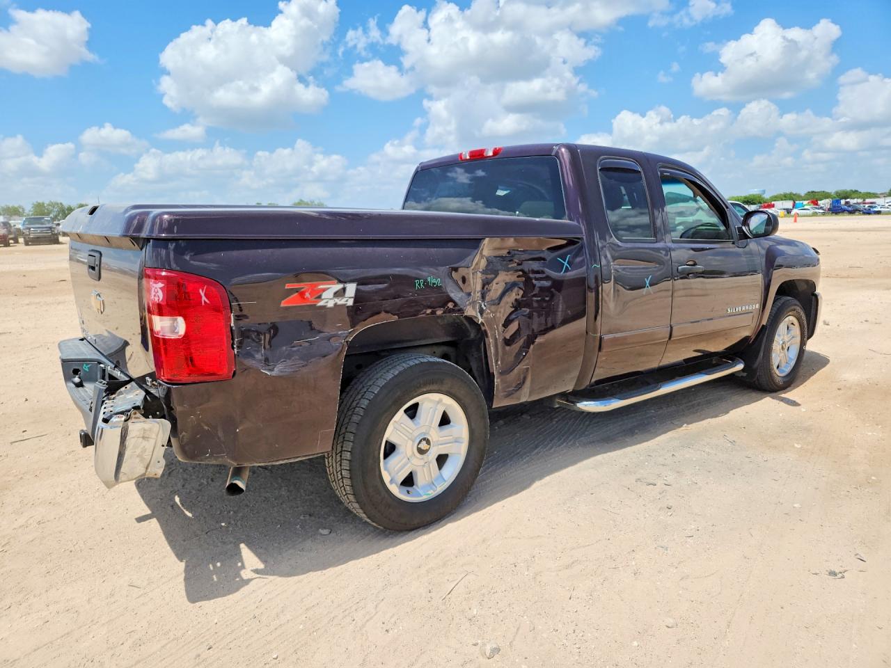 2008 Chevrolet Silverado K1500 Burgundy vin: 1GCEK19018Z154443