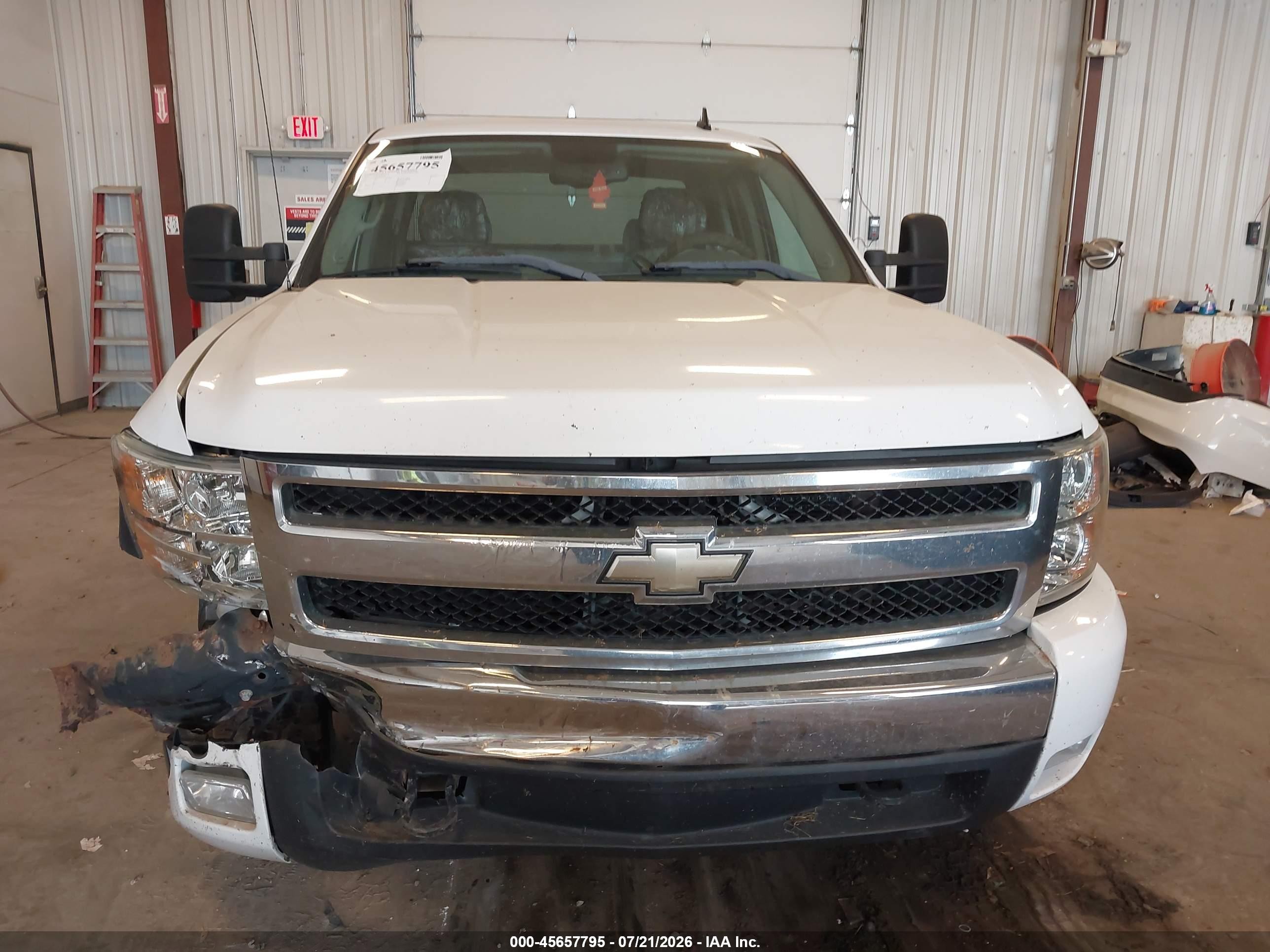 2007 Chevrolet Silverado 1500 Ltz White vin: 1GCEK19037Z570279
