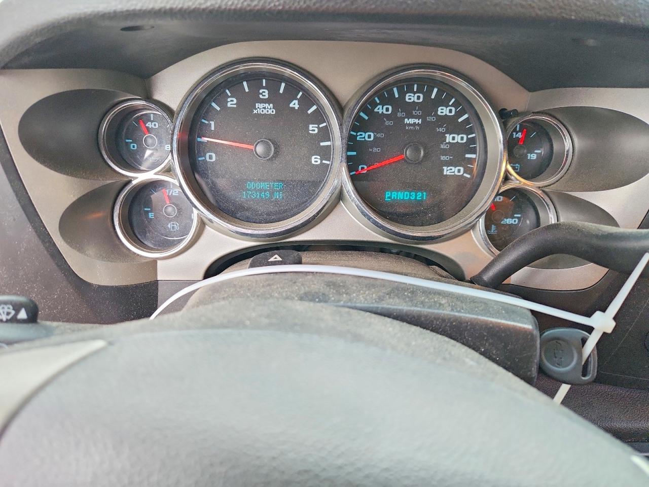 2008 Chevrolet Silverado K1500 Maroon vin: 1GCEK19048E180400