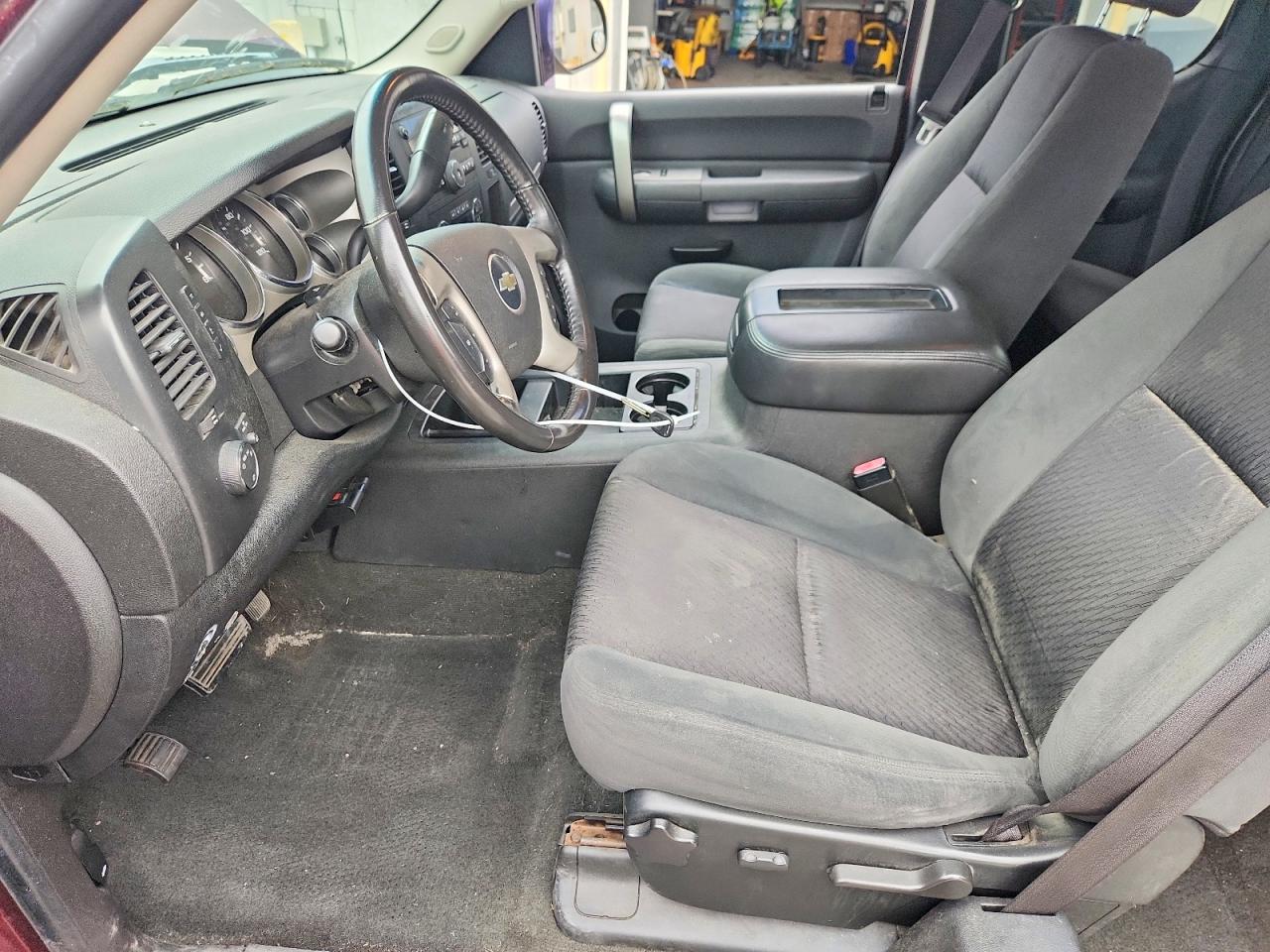 2008 Chevrolet Silverado K1500 Maroon vin: 1GCEK19048E180400