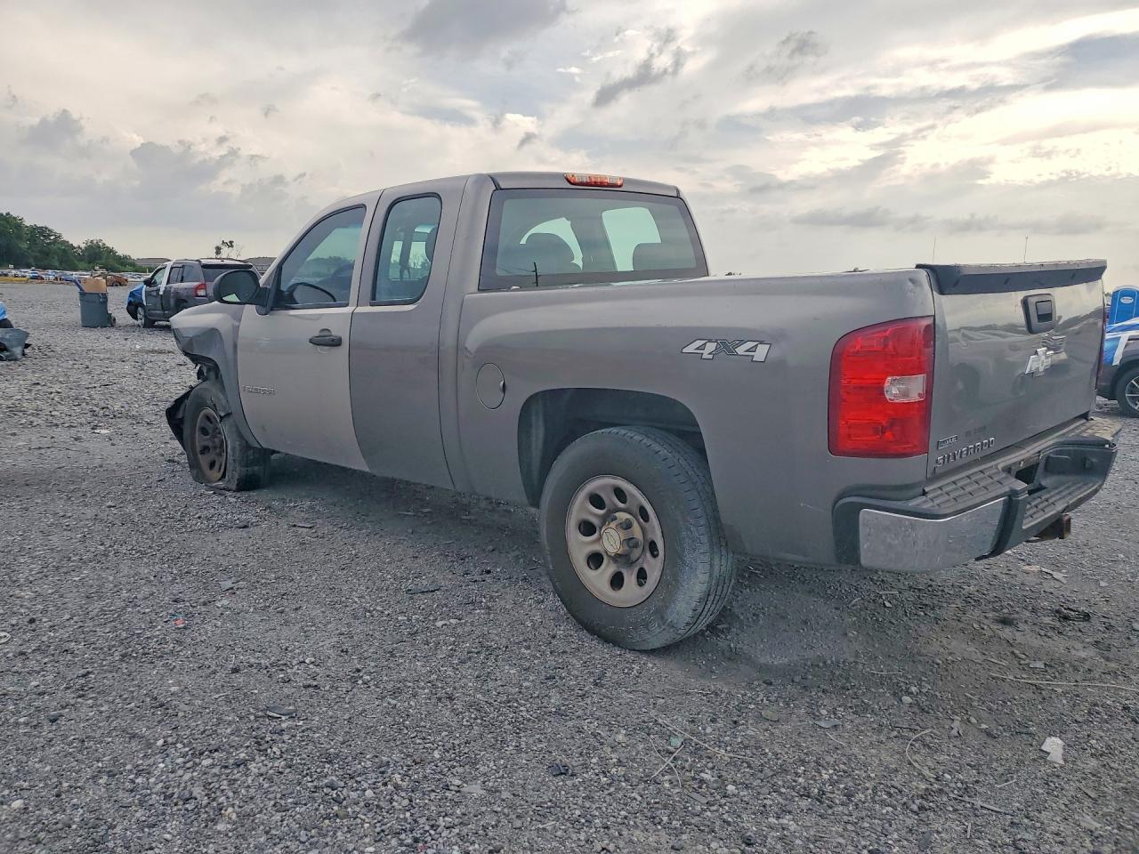 2008 Chevrolet Silverado K1500 Gray vin: 1GCEK19058Z271412