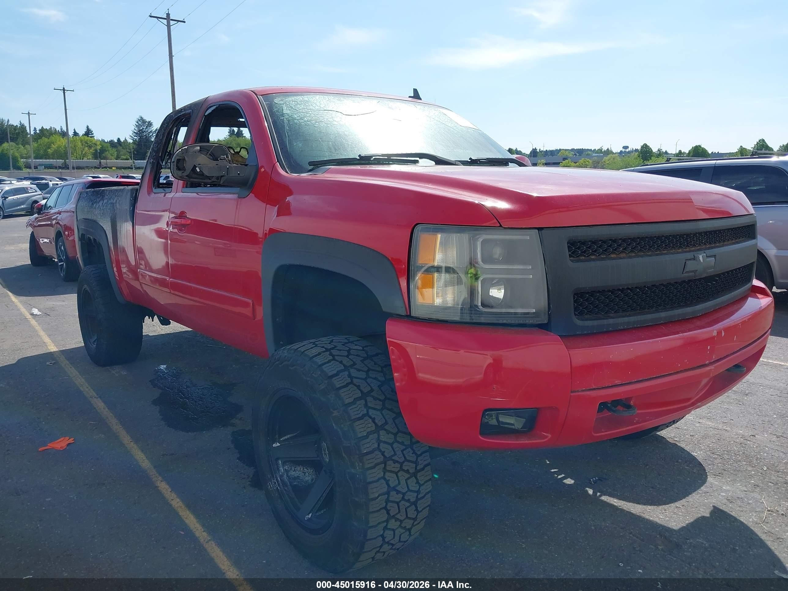 2008 Chevrolet Silverado 1500 Ltz Red vin: 1GCEK19068Z129473