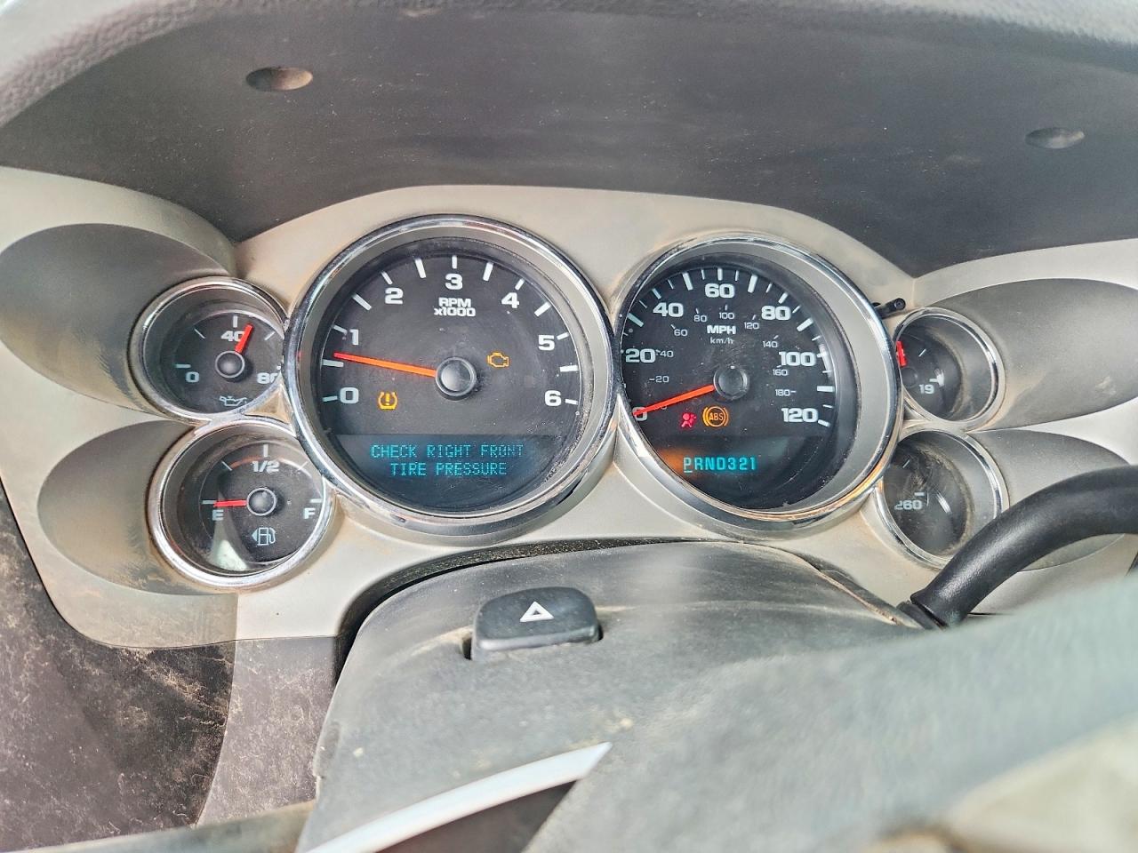 2008 Chevrolet Silverado White vin: 1GCEK19078Z262842