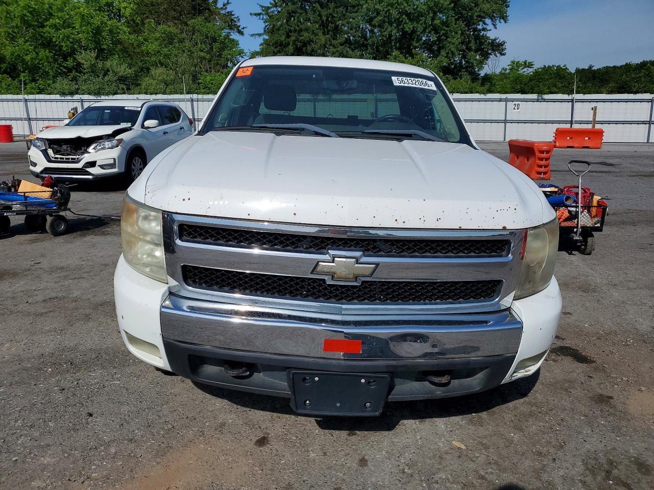 2008 Chevrolet Silverado K1500 White vin: 1GCEK19078Z292973